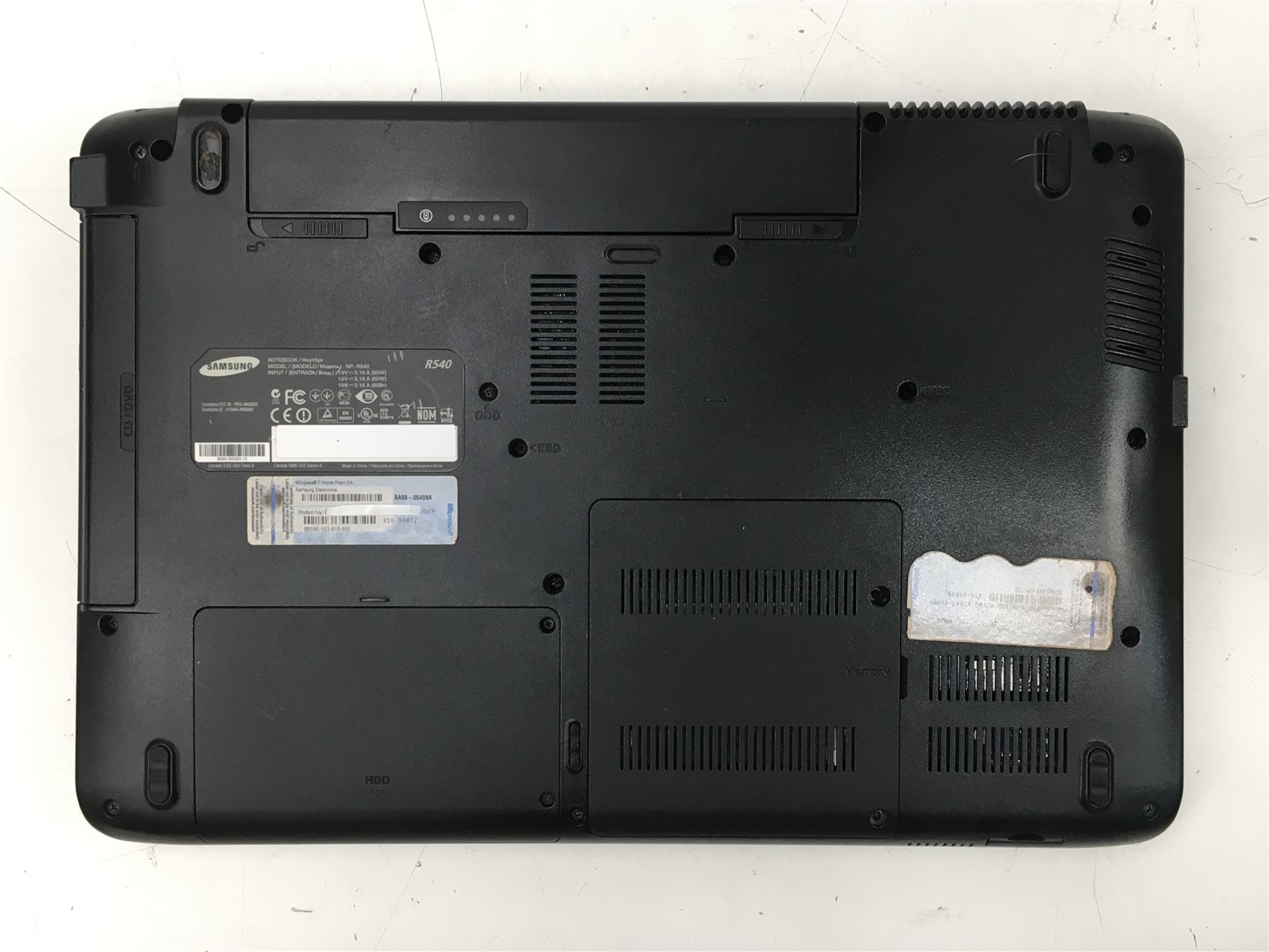 Samsung R540 Laptop i3 M380 2.53GHz 3GB Ram 15″ LCD No HDD