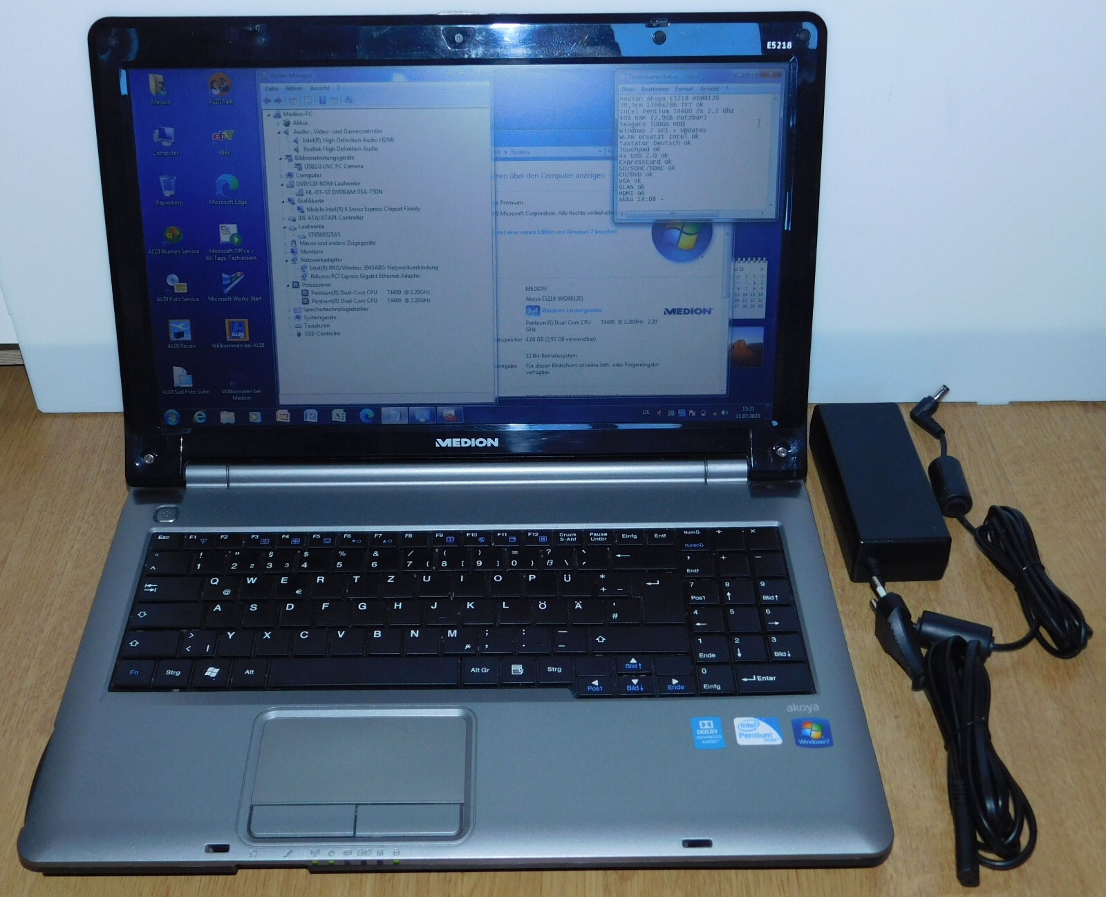 15,6″ Laptop Notebook Medion E5218 MD98120 2x 2,2 GHz 500GB 4GB Win 7 WLAN HDMI