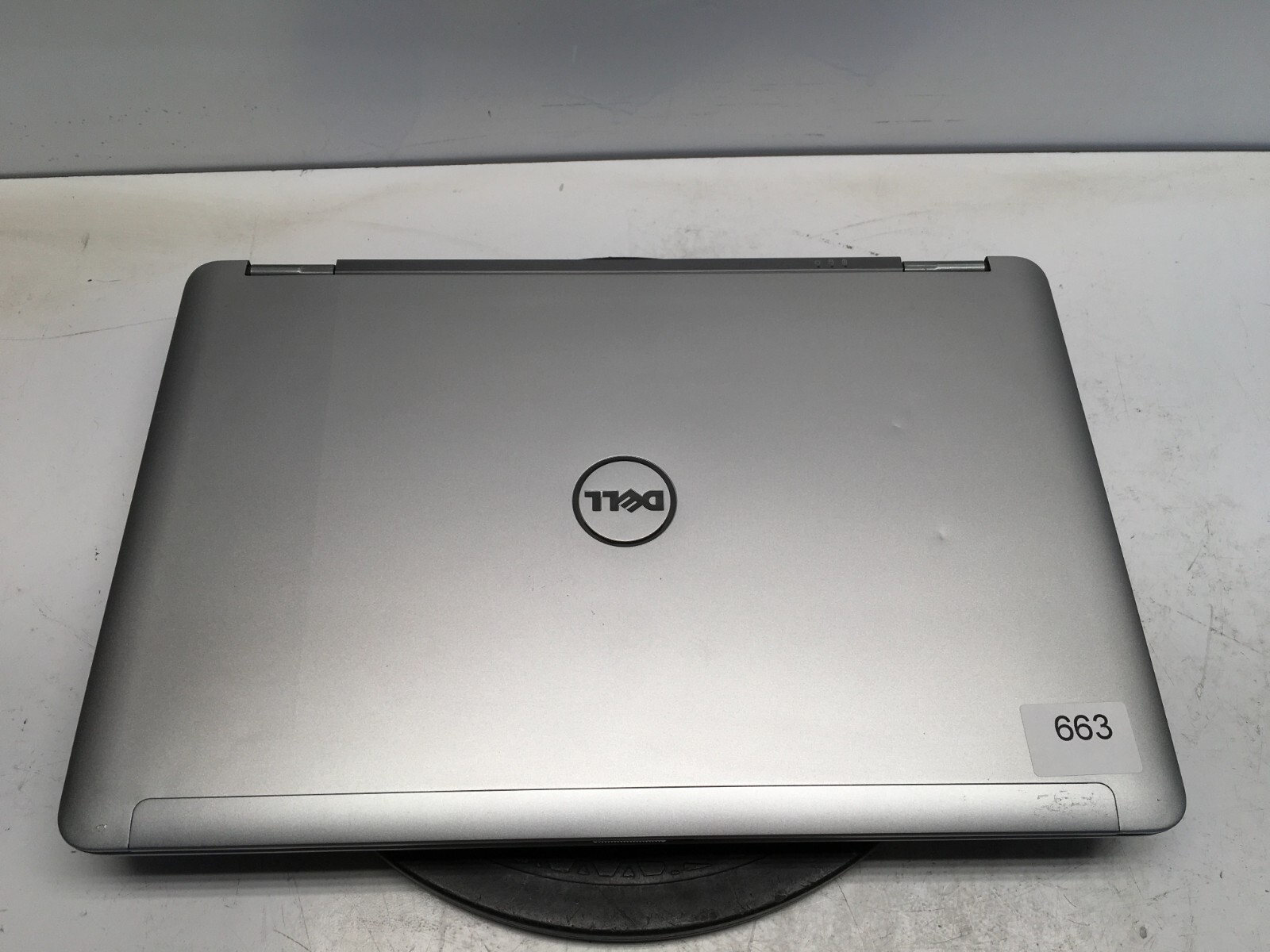Dell Precision M2800 Intel i7-4710MQ 2.5GHz 16 GB NO HDD – Bad CD Drive