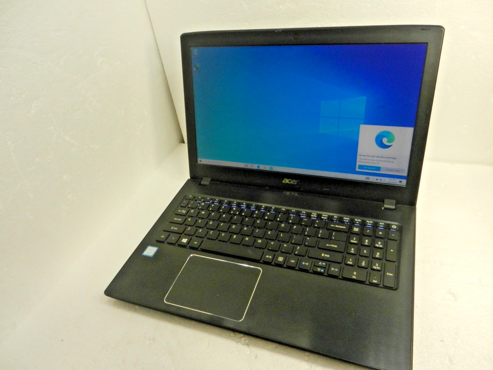 ACER ASPIRE E5-575 | CORE I3-7100U @ 2.40GHZ / 8GB / 1TB – WIN 10