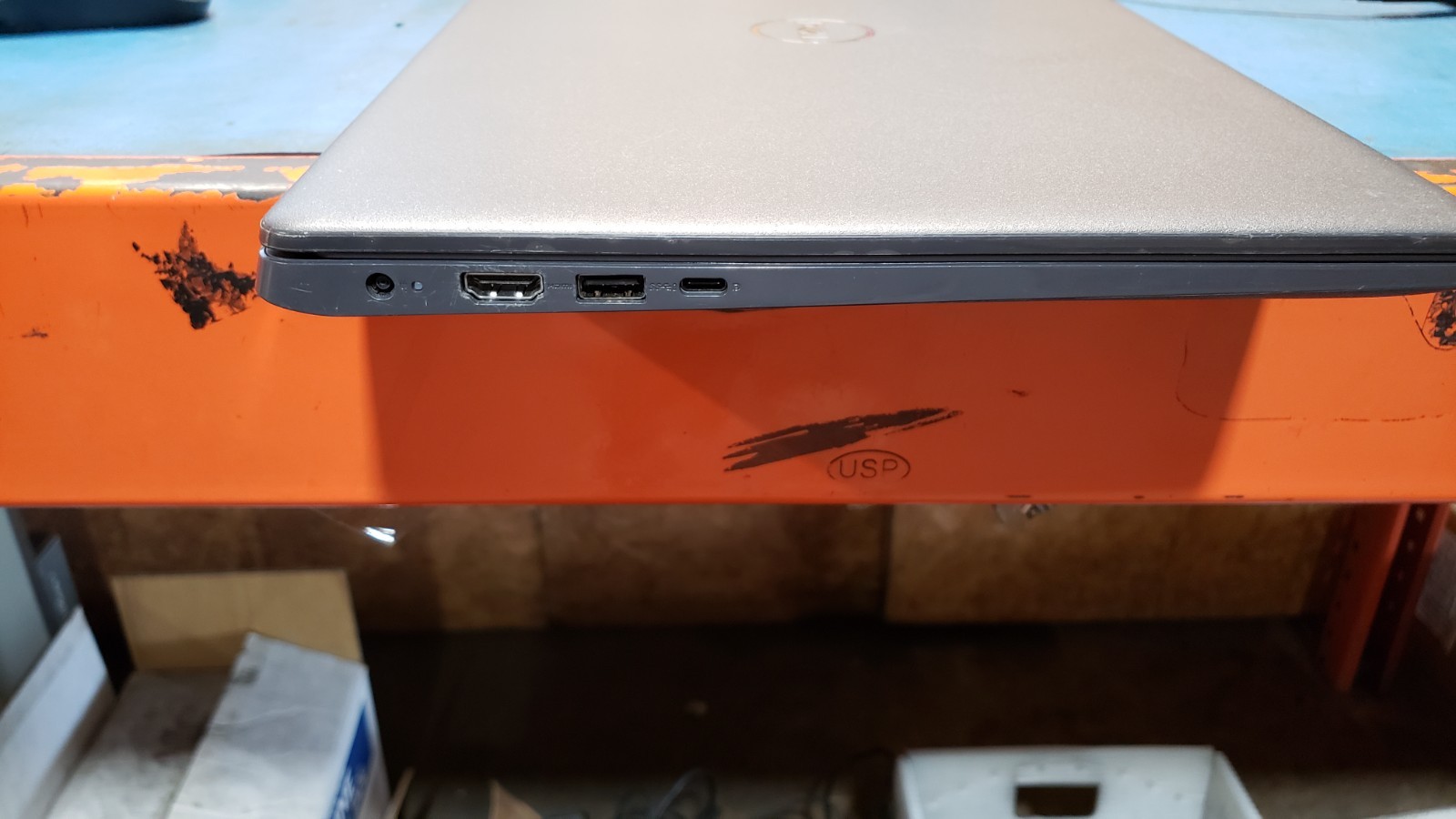 Dell Latitude 3510 15.6″ i5-10210U 16GB RAM 256GB NVME Windows 11 Pro ~