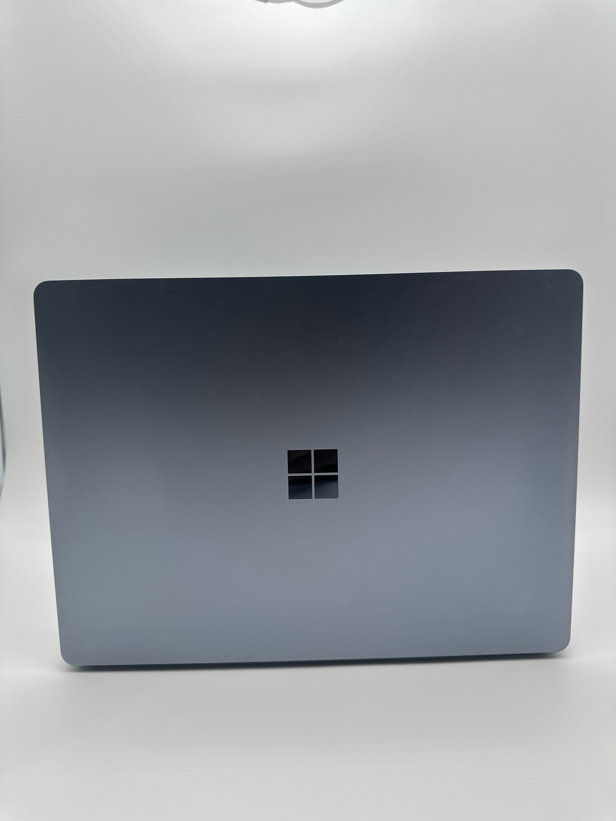 Microsoft Surface Laptop Go 12.4in Intel Core i5 8GB Memory 128GB SSD Ice Blue
