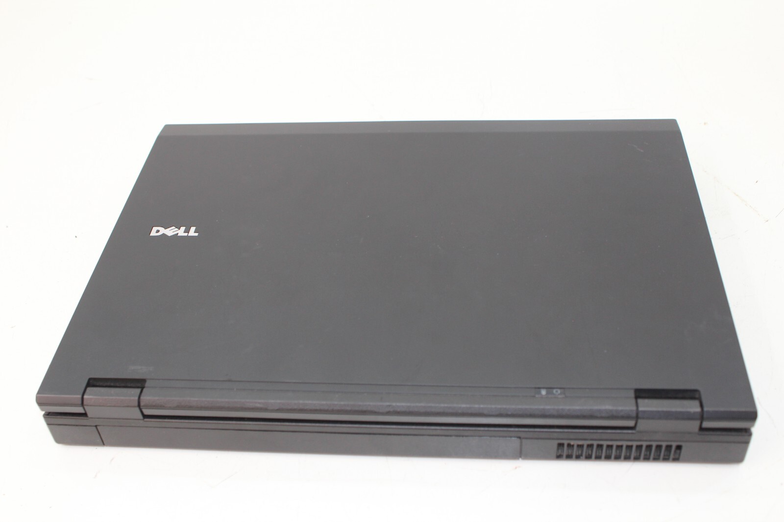 Dell Latitude E5400 14.1″ Laptop No OS, HDD, or Charger #1E-17