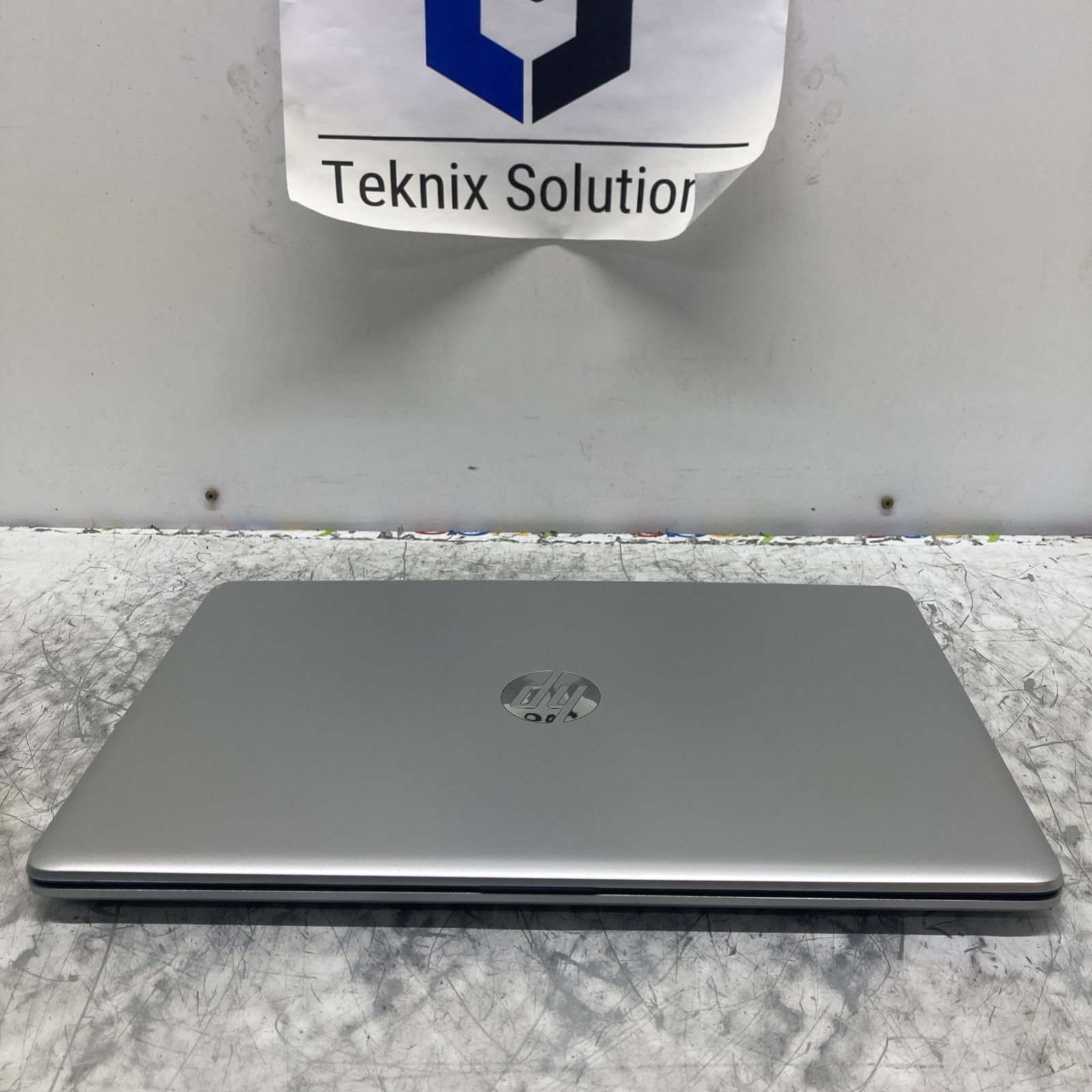 HP 15-DA0033WM | INTEL CORE I3-8130U 2.20GHZ no RAM/HDD NO OS Boot to BIOS