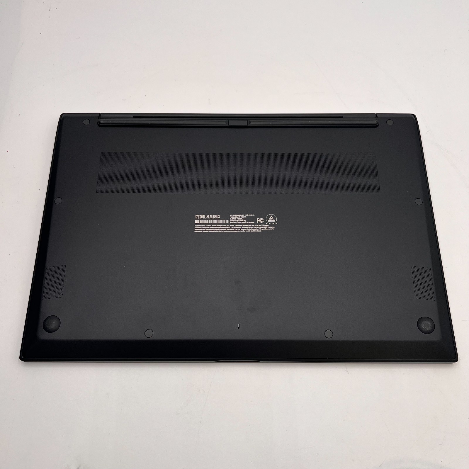 LG Gram 17″ 17Z90TL-H.AUB6U3 Ultra 7 32GB RAM 1TB SSD Black | NEW OPEN BOX