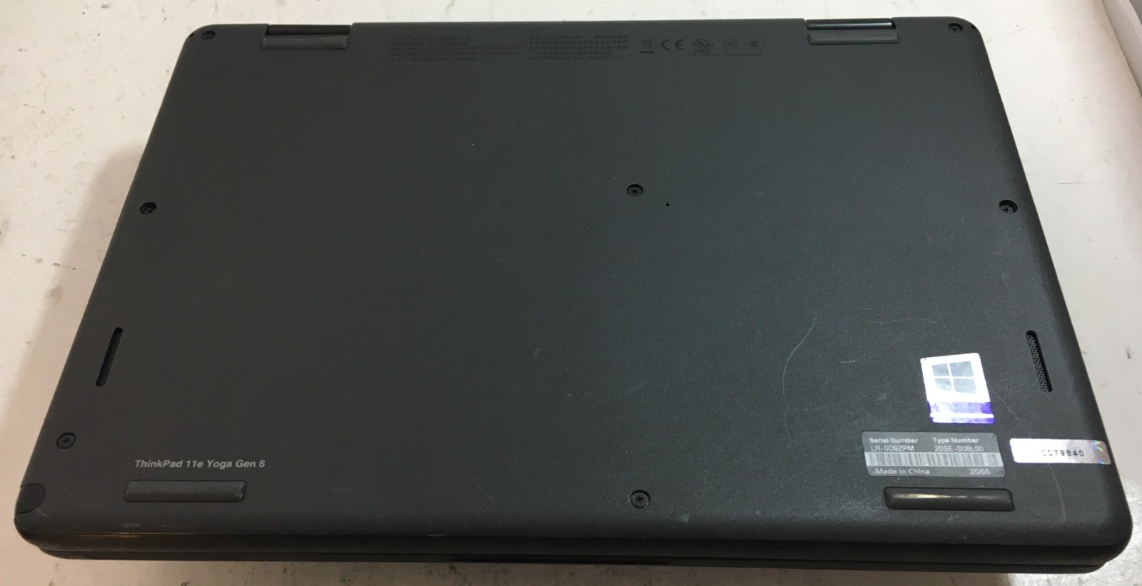 Lenovo ThinkPad 11e Yoga Gen 6 Touchscreen M3-8100Y 1.1GHz 8GB 256GB SSD Win 11