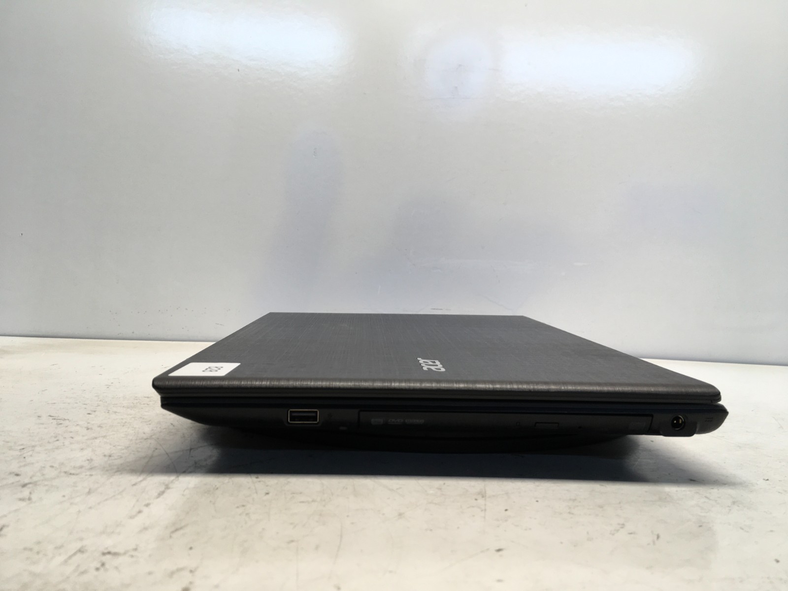 Acer Aspire E15 E5-574-58IM Intel i5-6200U 2.3GHz 6 GB NO HDD/Battery