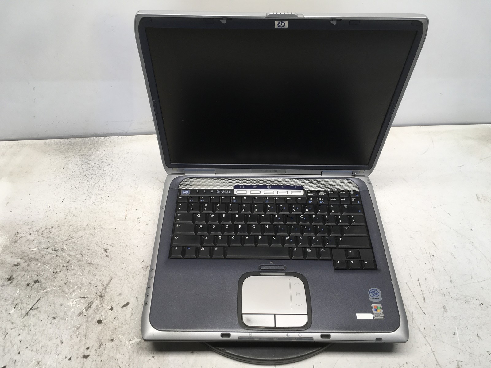 HP Pavilion ZE4530US Intel Celeron-M 2.4GHz 759 MB NO HDD No Batt