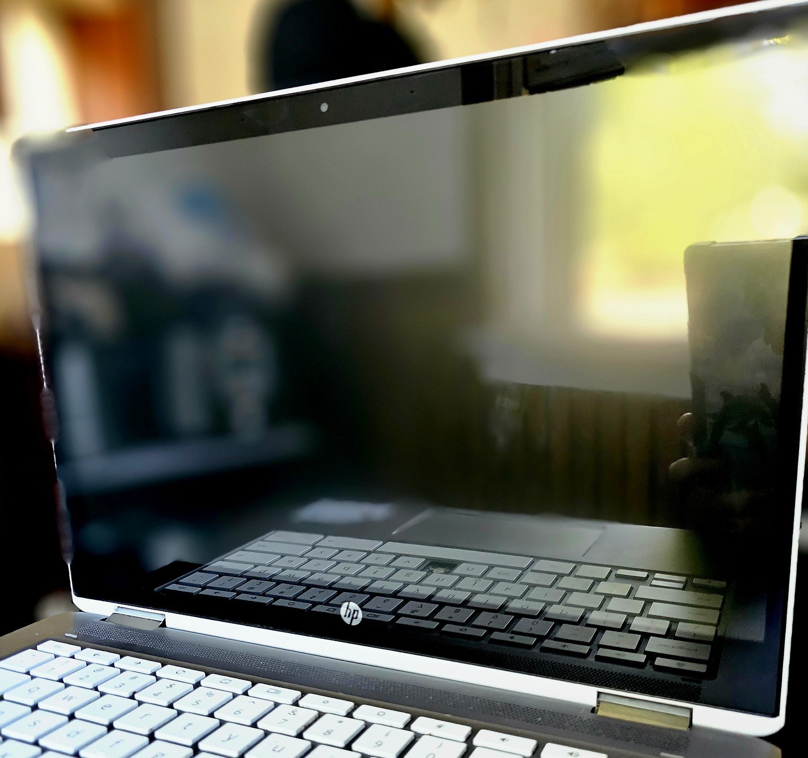 HP x360 14″ Convertible 2-in-1 Chromebook Laptop -Intel N200- 4GB RAM -128GB SSD