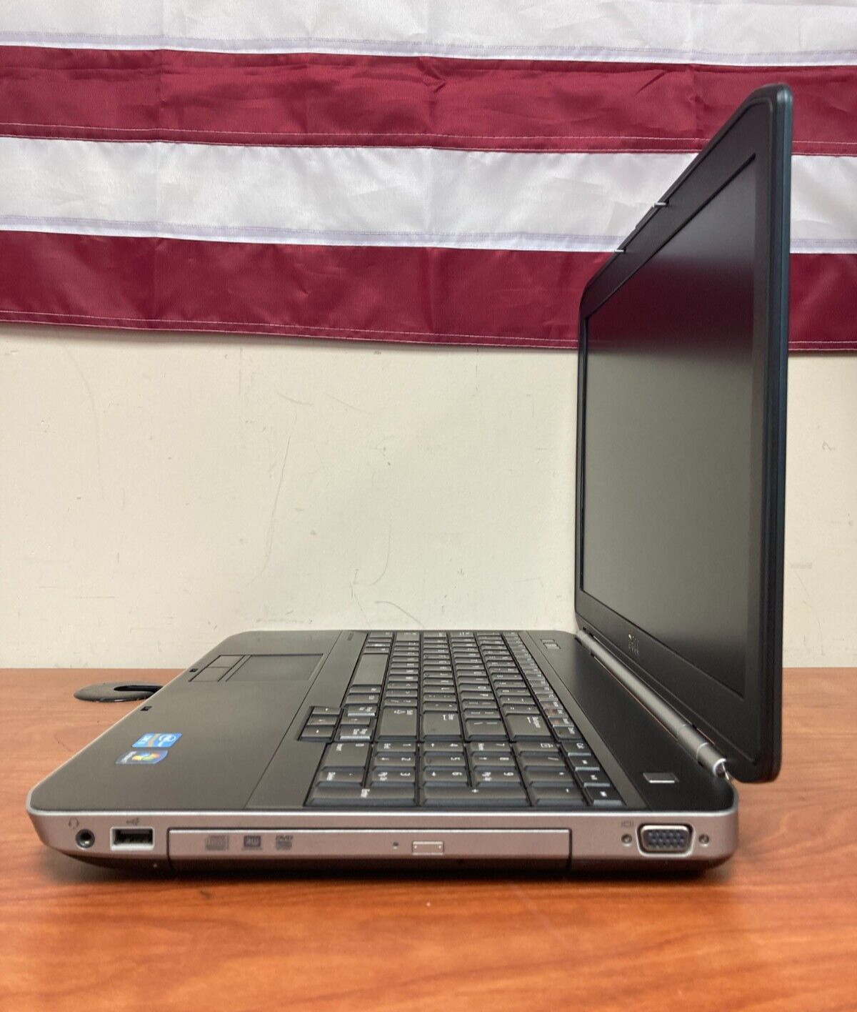 Dell Latitude E5520 Intel Core i5-2520M 8GB RAM 128GB SSD Windows 10 Pro *Read*