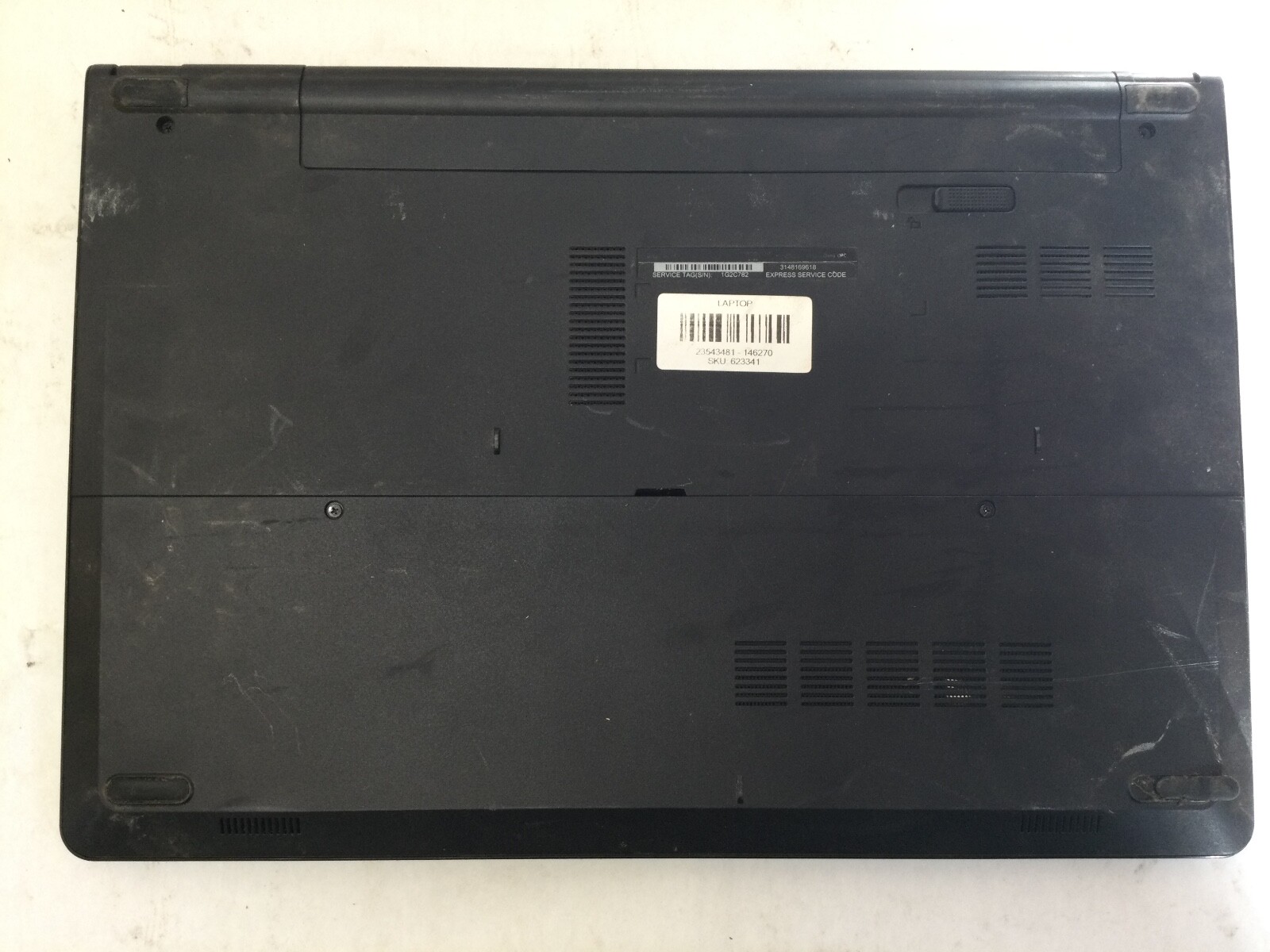 DELL INSPIRON 15 3552 – FOR PARTS -INTEL CELERON – 4GB RAM – READ DESCRIPTION-BB