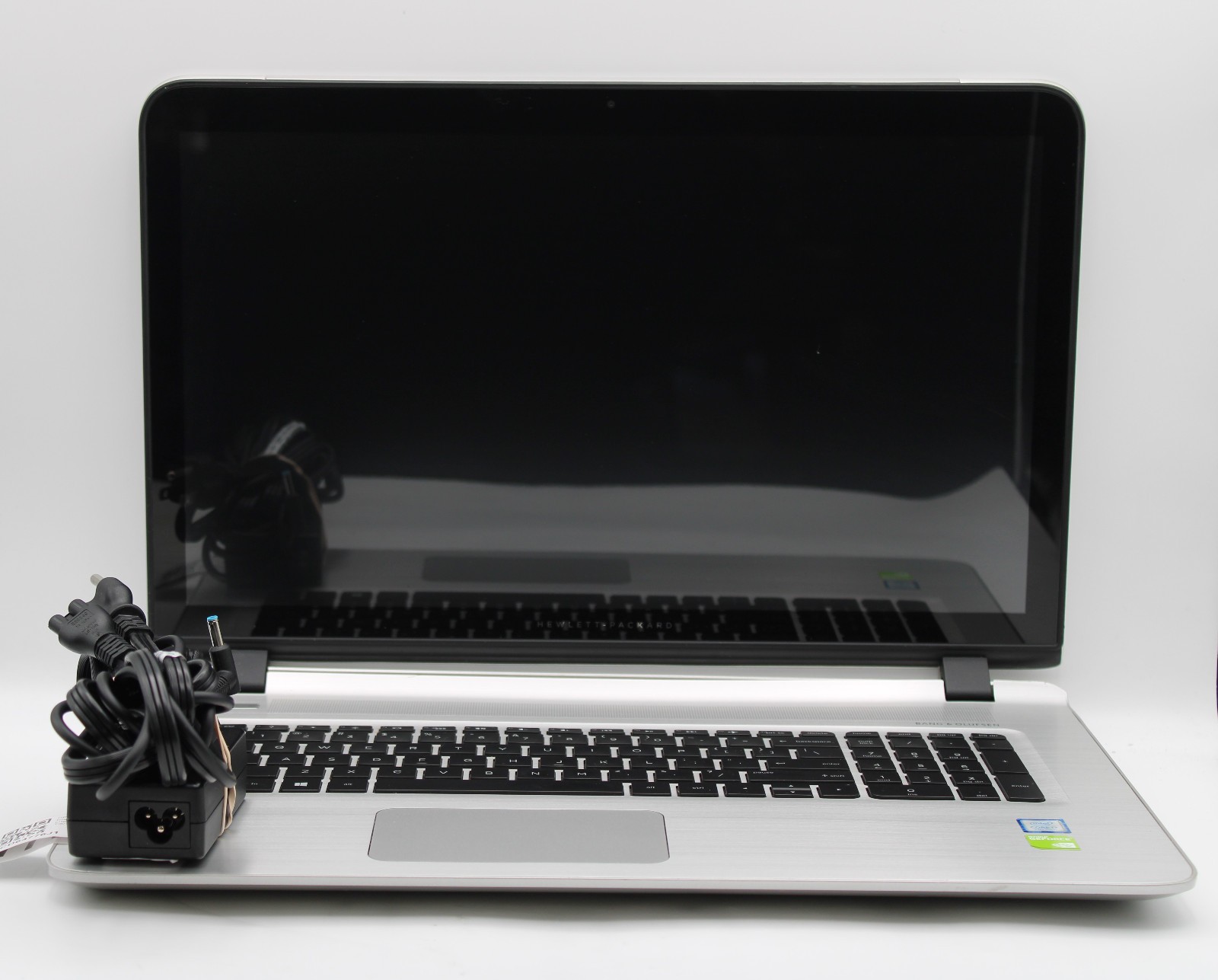 HP Envy 17t-S100 _ i7-7500U @ 2.7 _ 16GB RAM _ 250GB SSD _ No OS