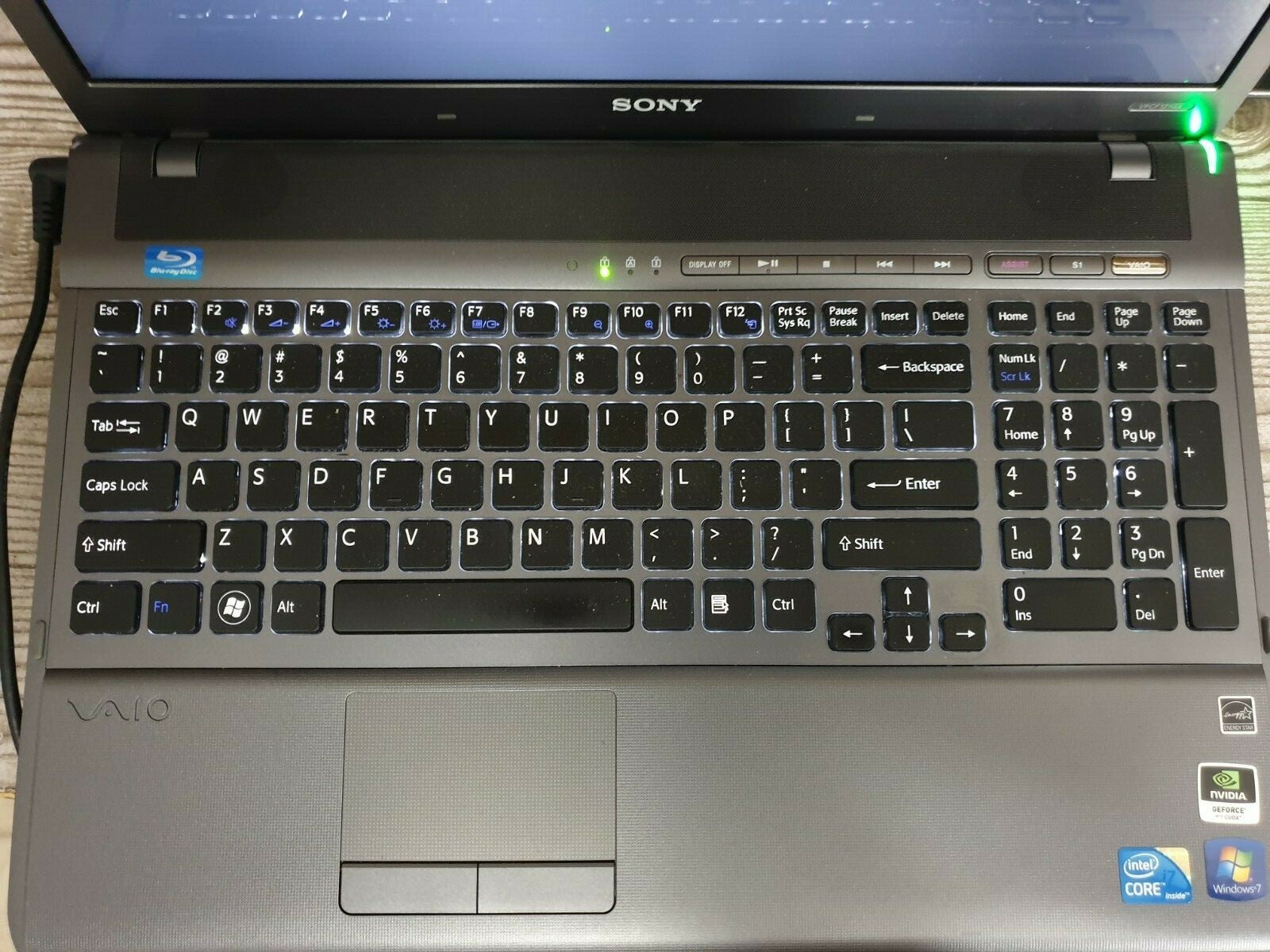 Sony VAIO INTEL CORE I7-Q740 1.73 GHz 16.4IN 500GB 8GB Ram Win10 Nvidia 310M