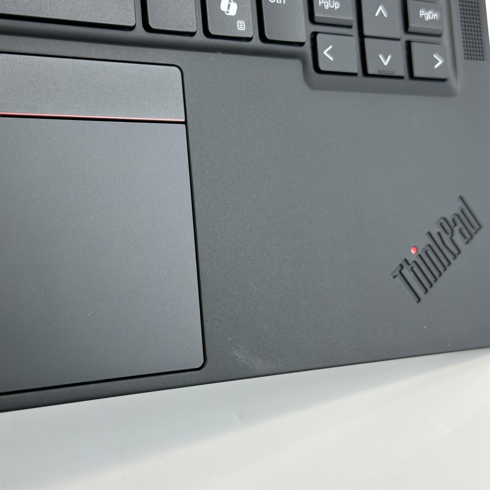 Lenovo ThinkPad T14s Gen 6 FHD+ TOUCH 3.24 GHz Snapdragon X Plus 16GB 1TB SSD