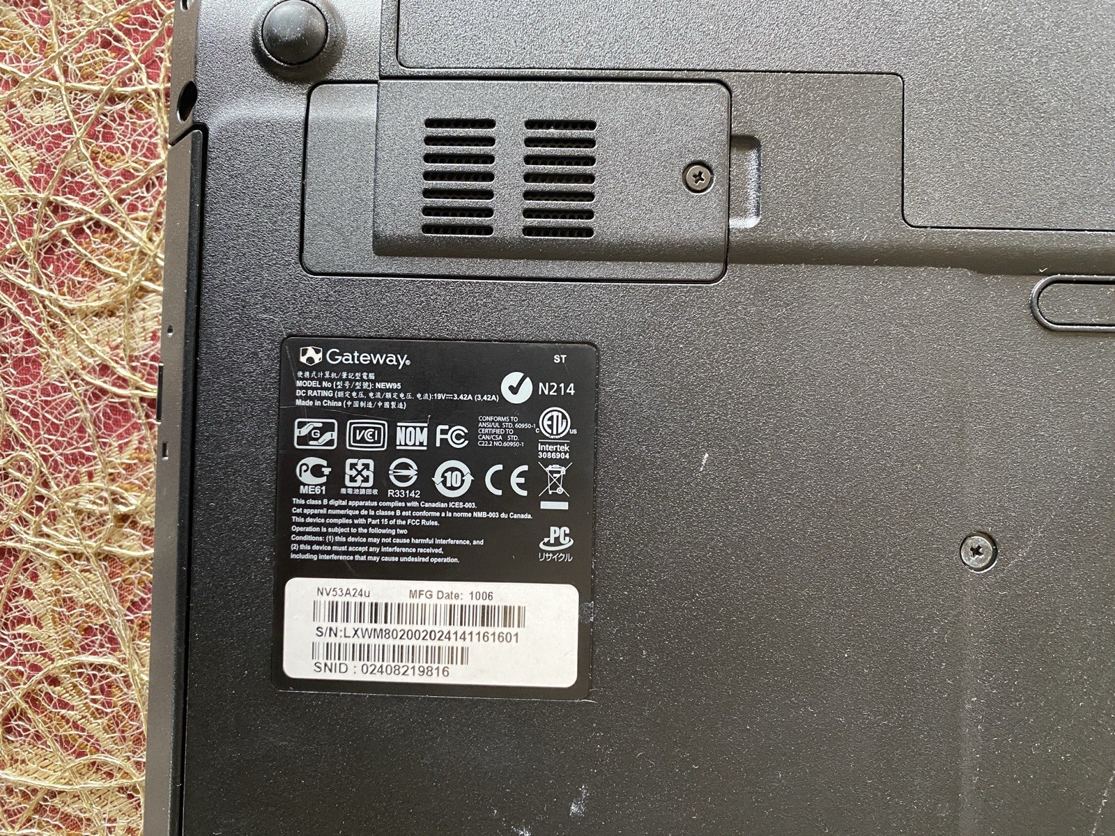 Gateway NEW95 Notebook AMD Vision Processor System Unit For Parts/Repair