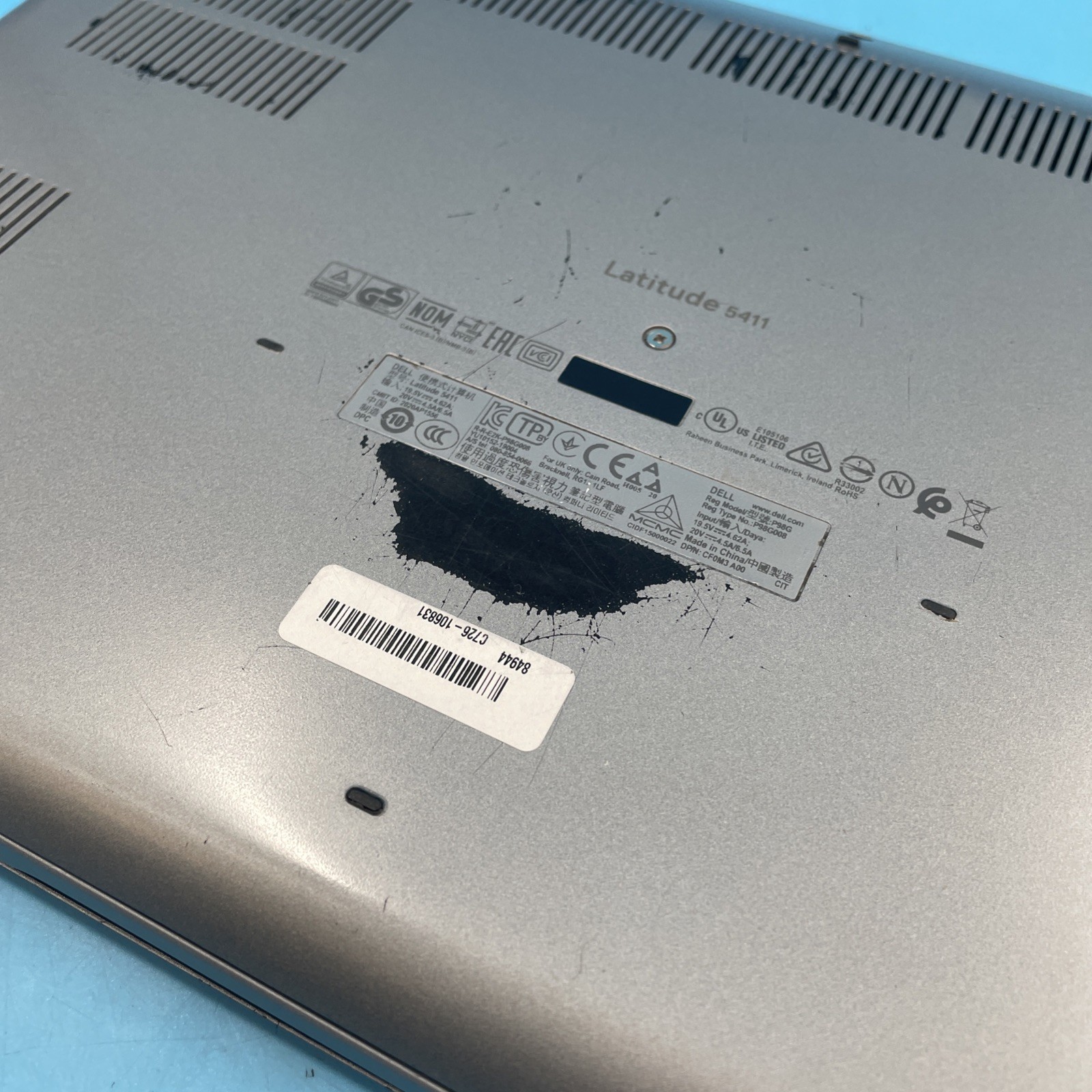 Dell Latitude 5411 | i7-10850H | 32GB RAM | MX250 | NO FAN/SSD/OS | 48% BATT