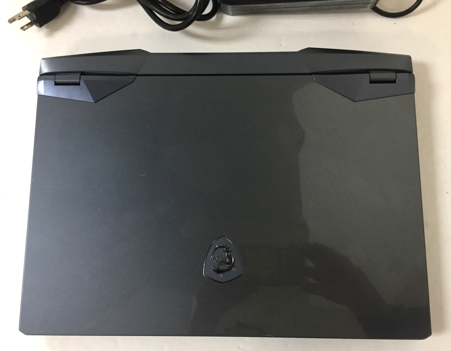 MSI GE66 Raider 10SF-285 15.6 Gaming Laptop/i7-10875H/16GB/512GB SSD/RTX 2070