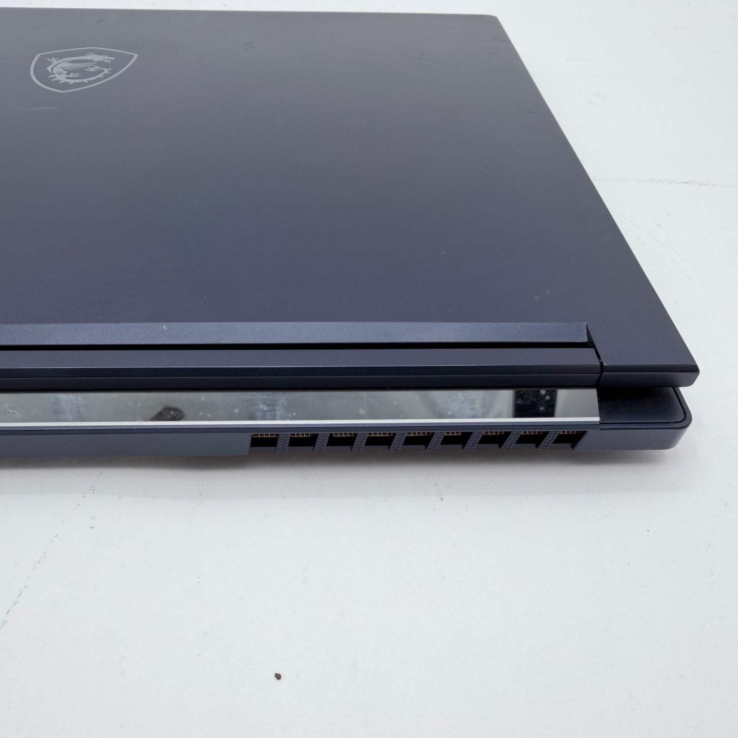 Broken MSI Stealth 16 Studio A13VG i7-13620H 32GB RAM 1TB SSD RTX 4070 Bad Batt