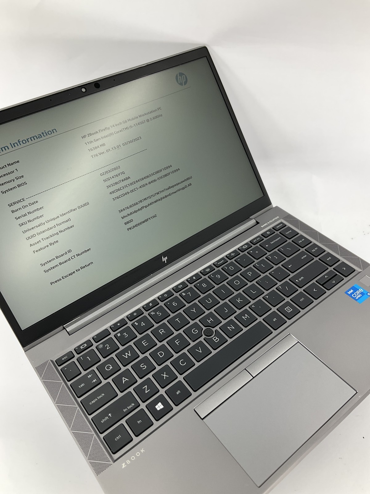 HP ZBook Firefly 14 G8 14″ Core i5-1145G7 256GB 16GB B Win 11 Pro T500