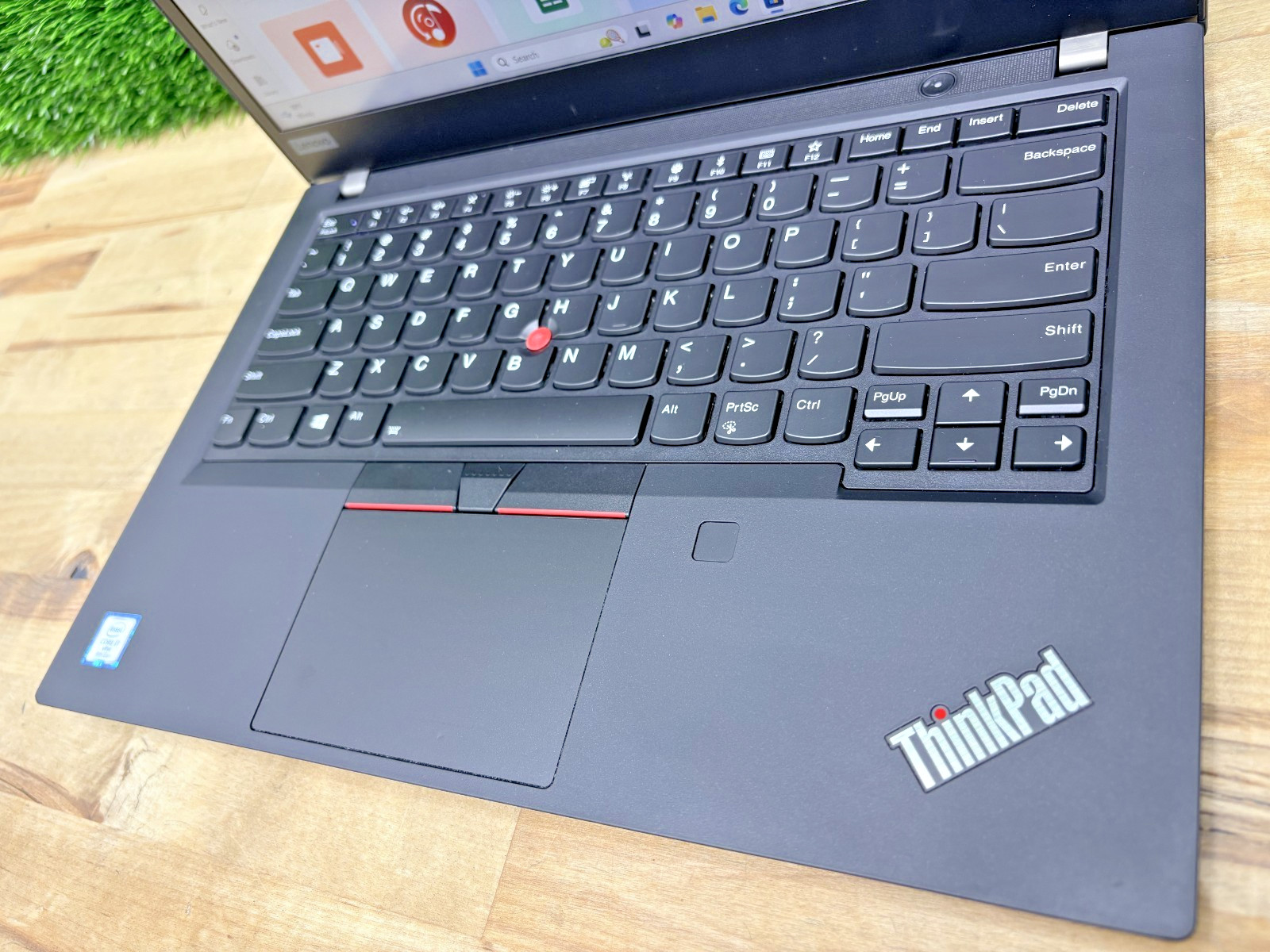 Lenovo ThinkPad P43s Intel i7-8th Gen 1.90GHz 16GB RAM 256GB SSD Windows 11 Pro*
