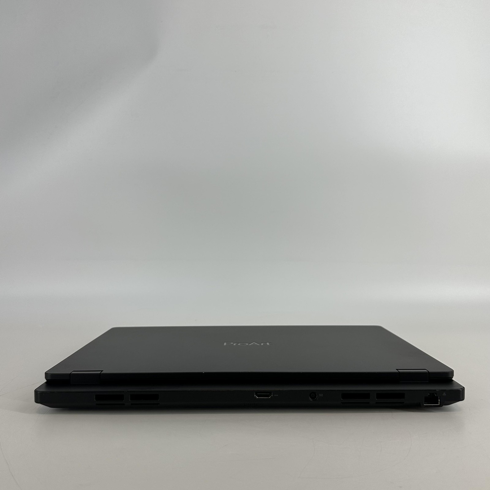 Asus ProArt Studiobook 16 QHD+ TOUCH 2.2 GHz i9-13980HX 32GB 1TB RTX 4070 Good