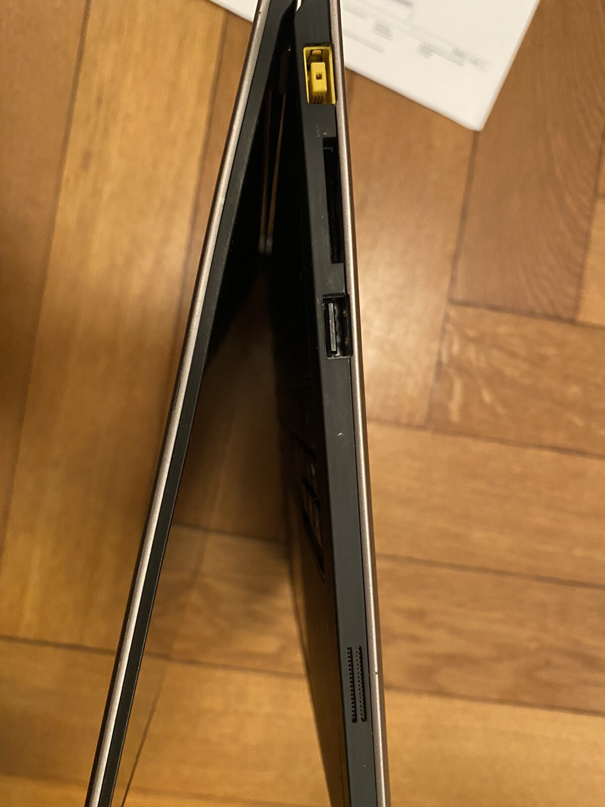 Lenovo Ideapad yoga 11 (11.9 inch LED, 1.3 GHz CPU, 2GB RAM, 64GB SSD, Win8 RT)