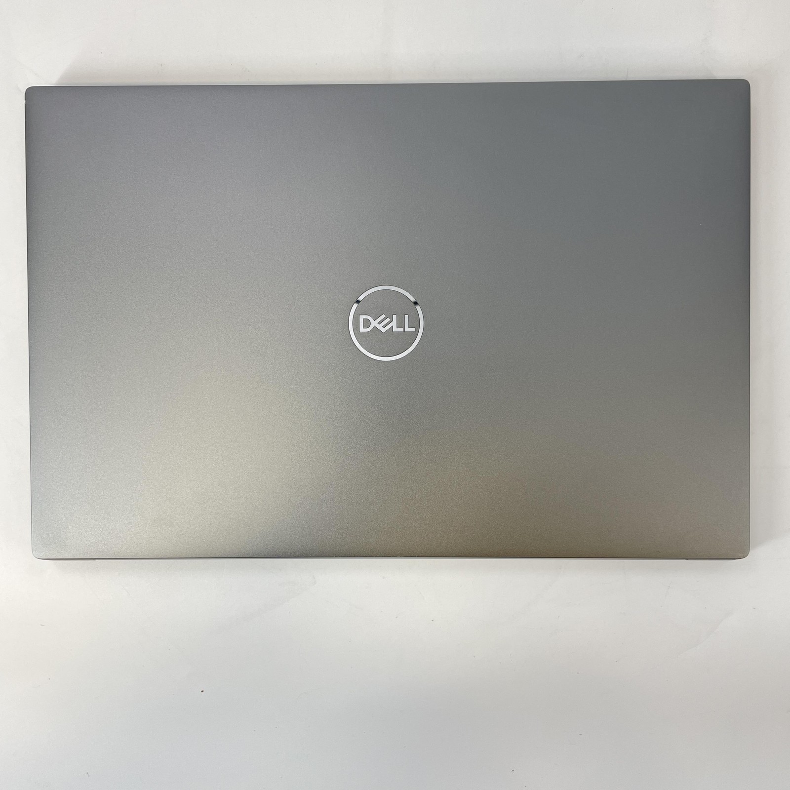 Dell Precision 5570 15.6 Gray FHD+ 2.5GHz i9-12900H 8GB 1TB SSD NVIDIA RTX A2000
