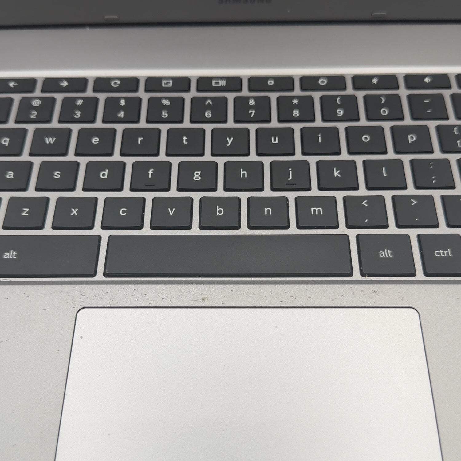 Samsung Chromebook 4 + XE350XBA 15.6″ Celeron N4000 1.1GHz 4GB RAM 32GB SSD