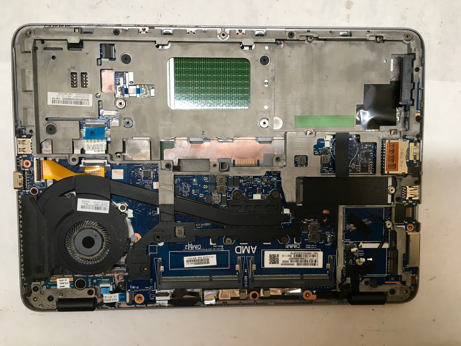 HP Elitebook 745 G3 AMD A8-8600B FOR PARTS READ DESCRIPTION -EQ