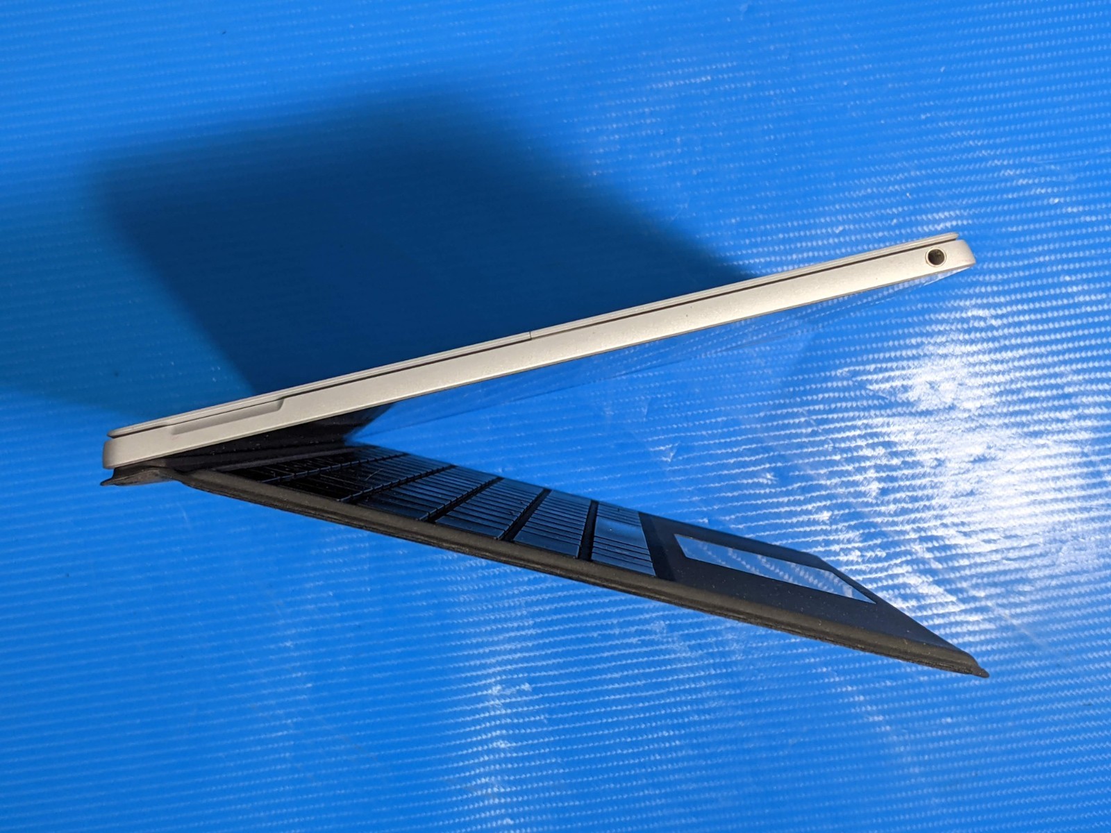 MS Surface Pro 6 1796 12.3″ 2736×1824 TOUCH i7-8650U 1.9GHz 8GB 256GB SSD AS-IS