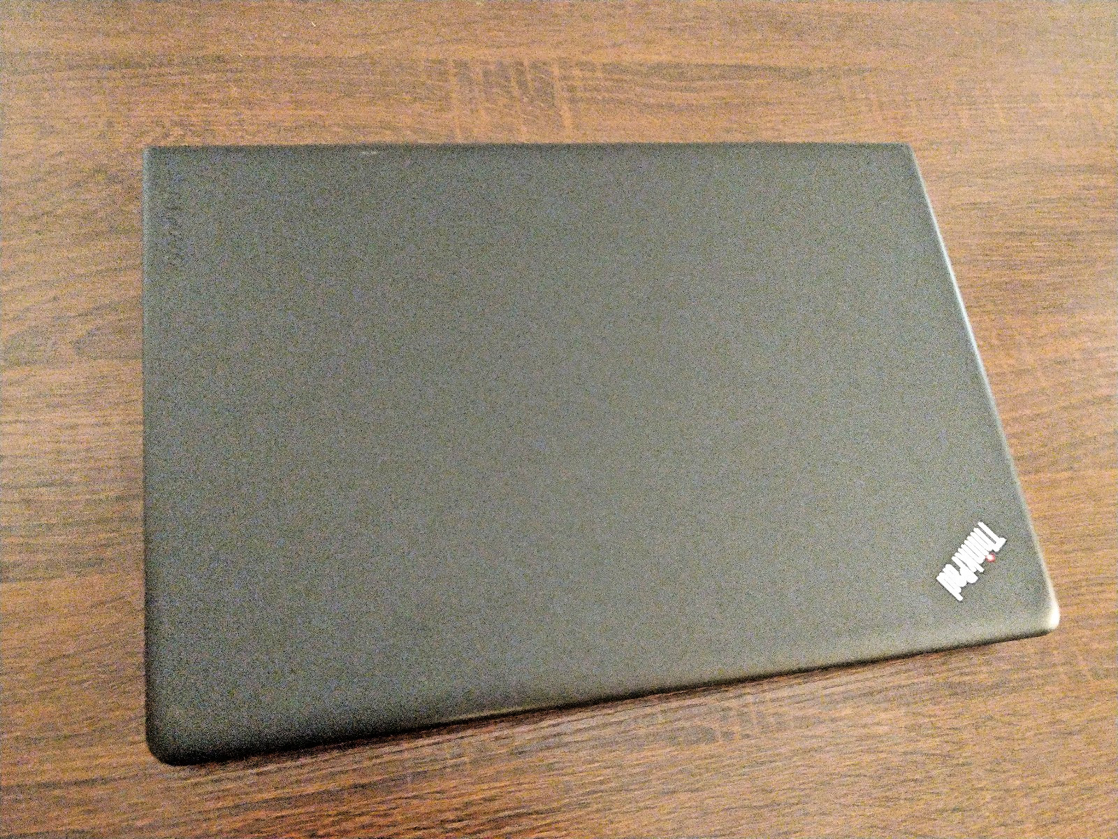 Lenovo ThinkPad E570 Intel i5-7200U 8GB RAM 500GB HDD 15.6″ LINUX Laptop