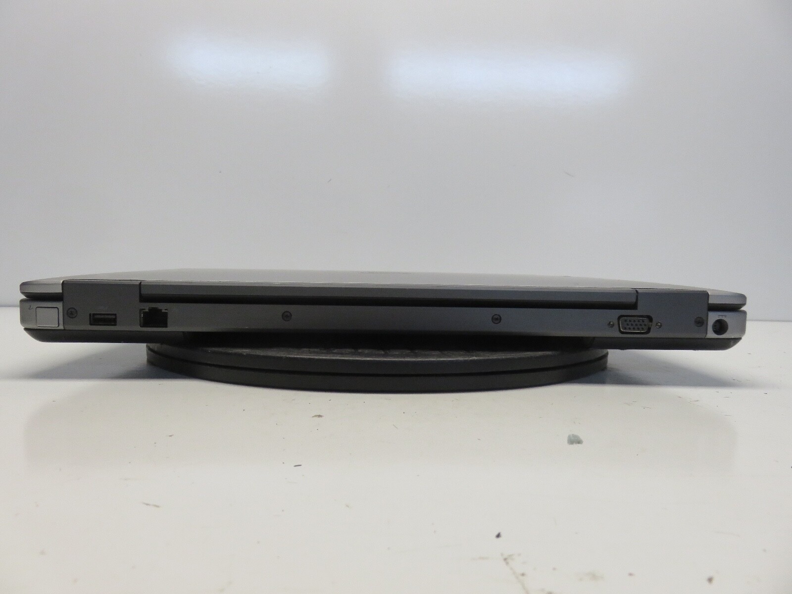 Dell Latitude E6540 Intel i5-4300M 2.6GHz 8 GB NO HDD No Batt – Bad Display
