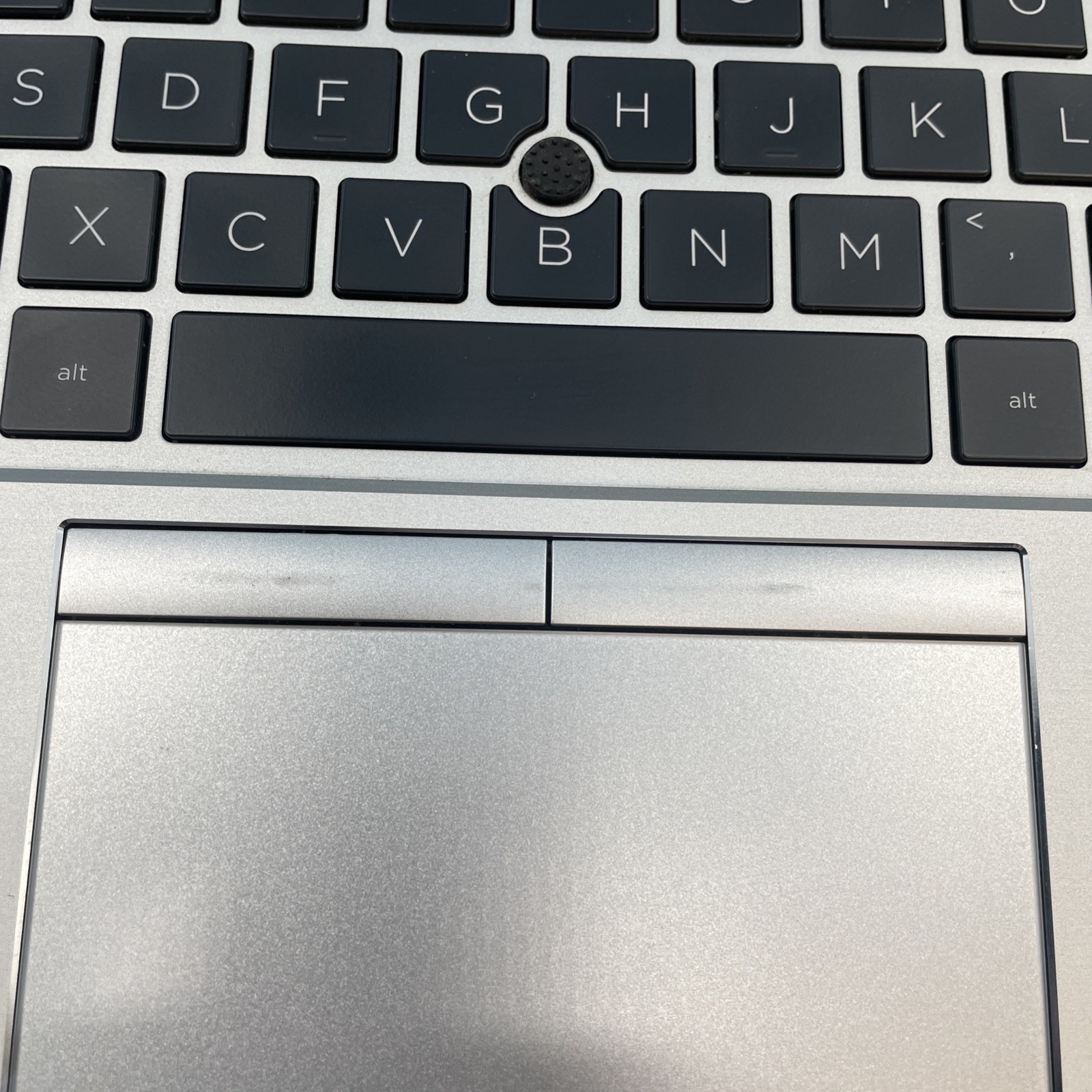 HP EliteBook 840 G8 | i7-1185G7 | 16GB RAM | NO DRIVE | NO OS | 71% BATTERY