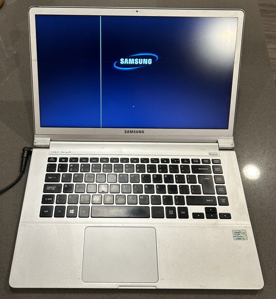 Samsung Notebook 9, NP900X4D, 15 in, Intel i5-3317U, 128GB SSD, 8GB RAM, Win 10