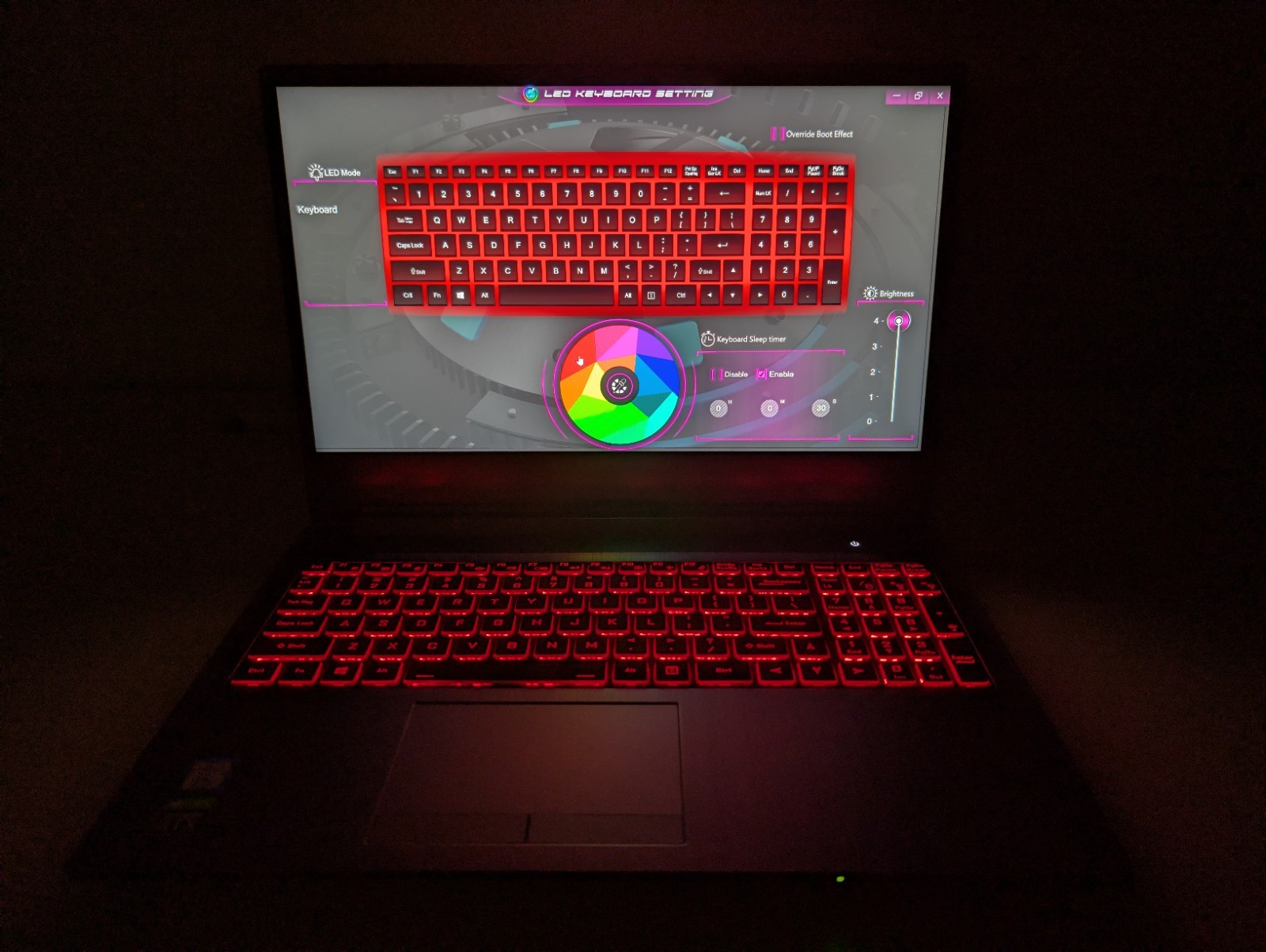 Clevo Sager NH58R | i7-9750H 32GB RAM 500GB SSD + 1TB HD | FHD@240Hz RGB Backlit