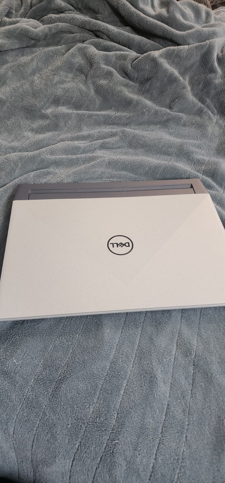 Dell G15 15.6″ (512GB SSD, AMD Ryzen 7 5000 Series, 4.40 GHz, 8GB) Laptop -…