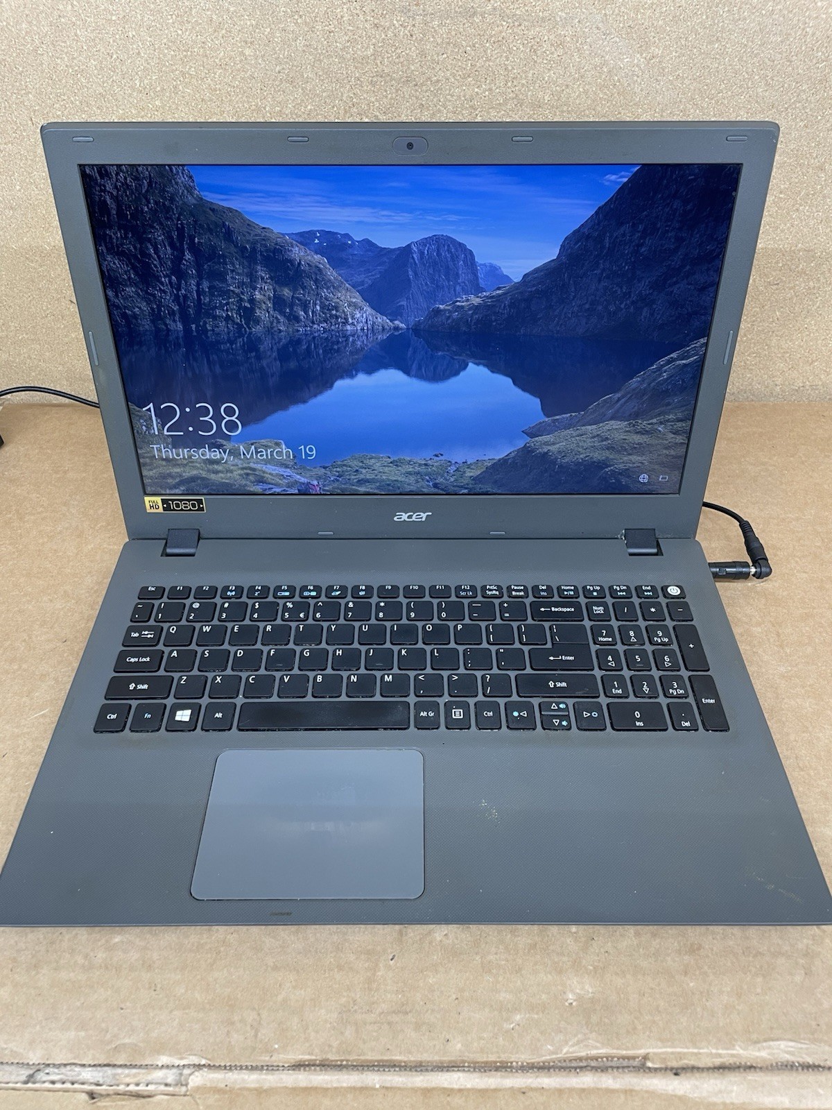 Acer Aspire E5-574G, Intel Core i7-6500U @2.50GHz, 16GB RAM, 960GB SSD, W10
