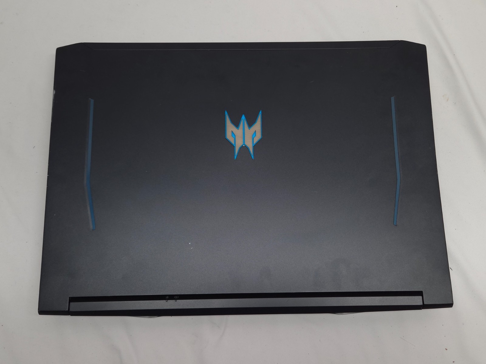 Acer Predator Helios 300 N20C3 15.6″ For Parts No SSD/RAM (PH315-54-760S)