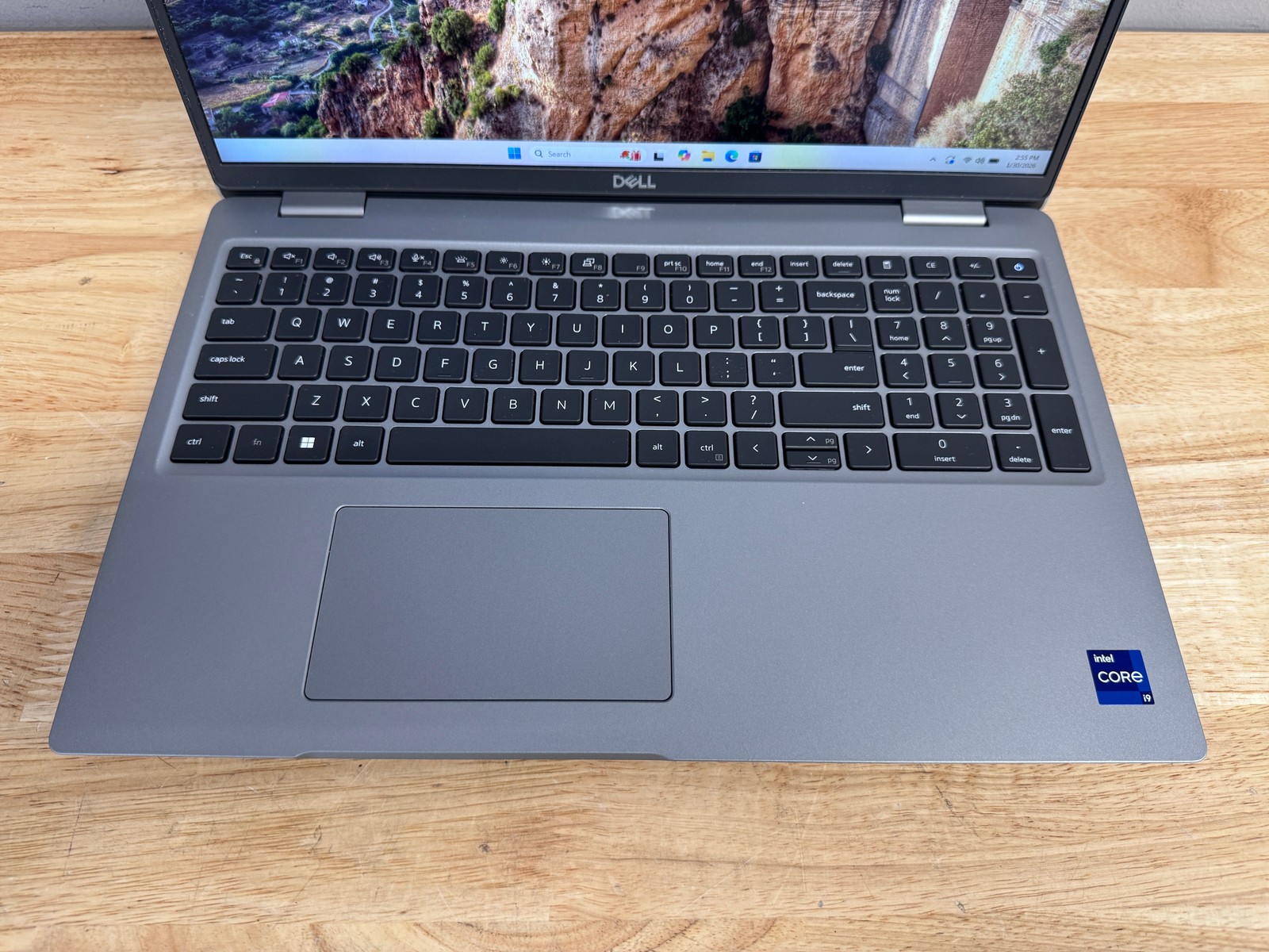 Dell Precision 3571 15.6” Laptop Intel Core i9, 256GB SSD, 16GB RAM, W11