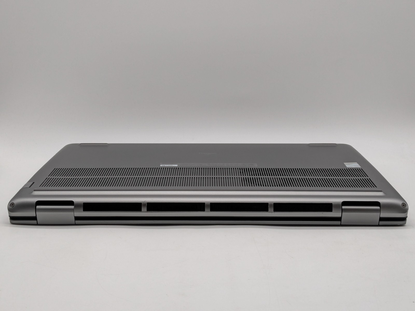Dell Precision 7780 17″ FHD I7-13850HX 512GB SSD 32GB W11P RTX 2000 Backlit