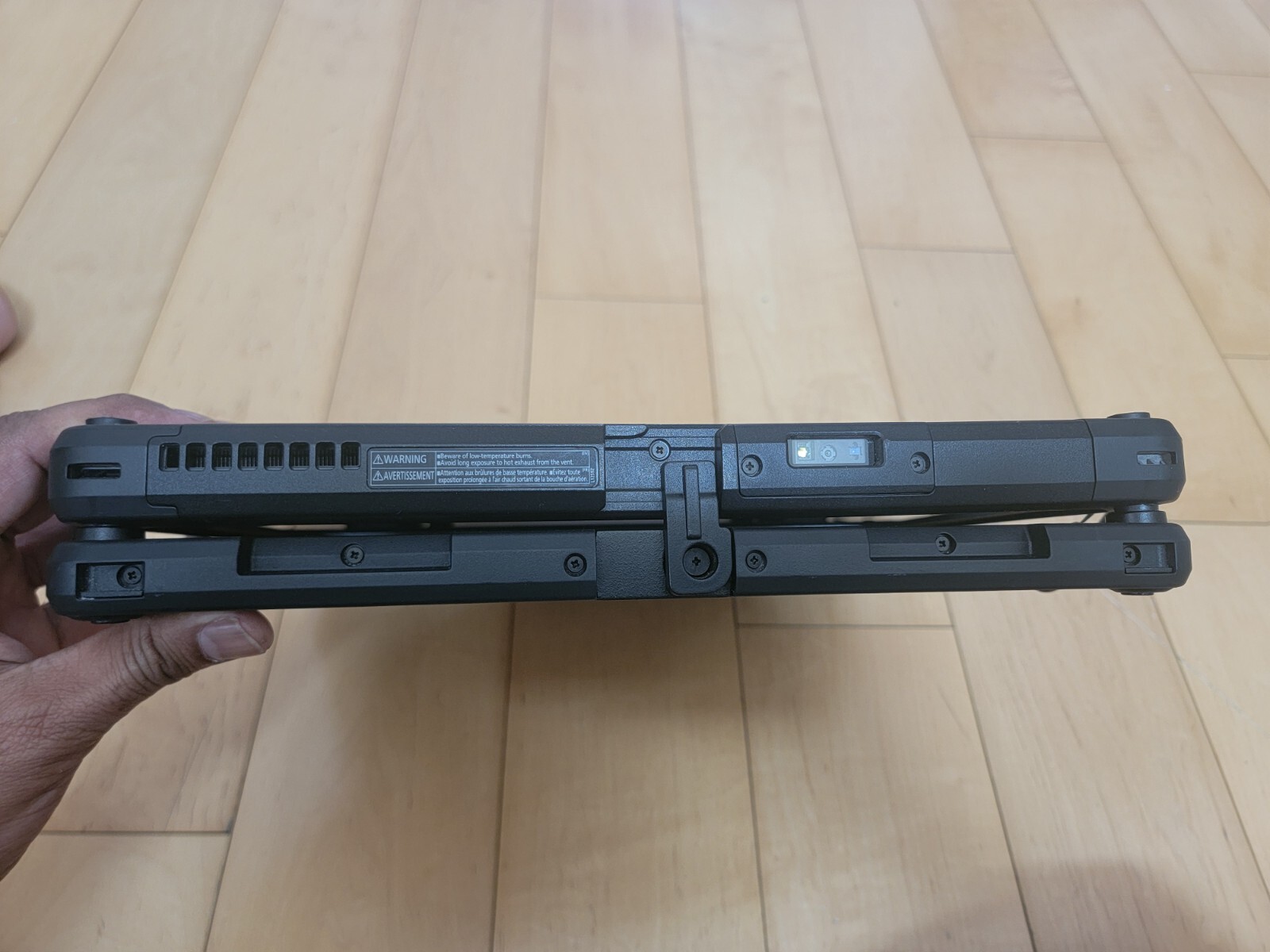Panasonic Toughbook CF-33 12″ i5-7300U 16GB 1TB SSD W10 Pro Touch 2-in-1 LTE