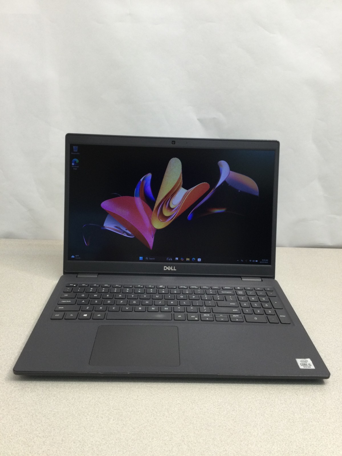 DELL LATITUDE 3510 15″ Intel Core i5 10310U 1.60GHz 8GB RAM 256GB SSD WIN 11PRO