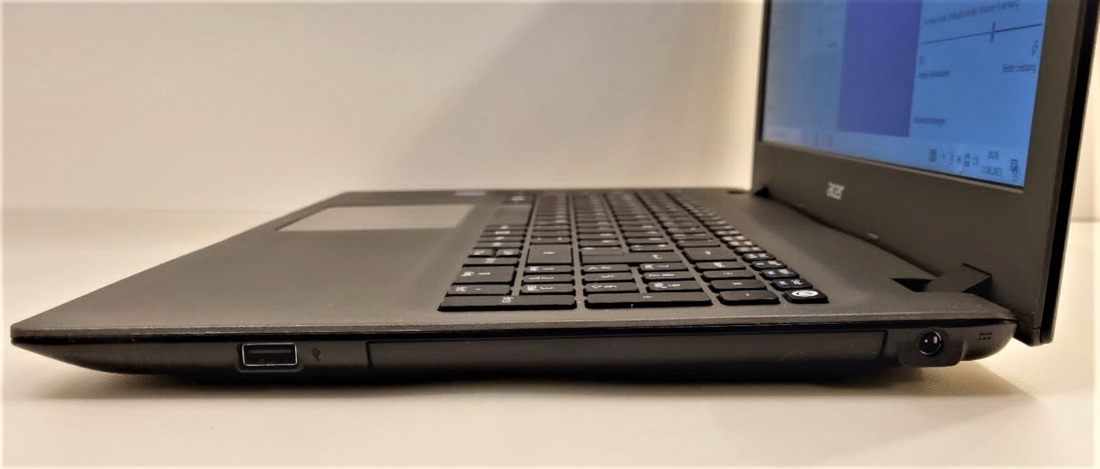 Acer Aspire E5 15 inch HD, 8GB RAMs, 120GB SSD, Intel® Celeron, Windows 10 Home
