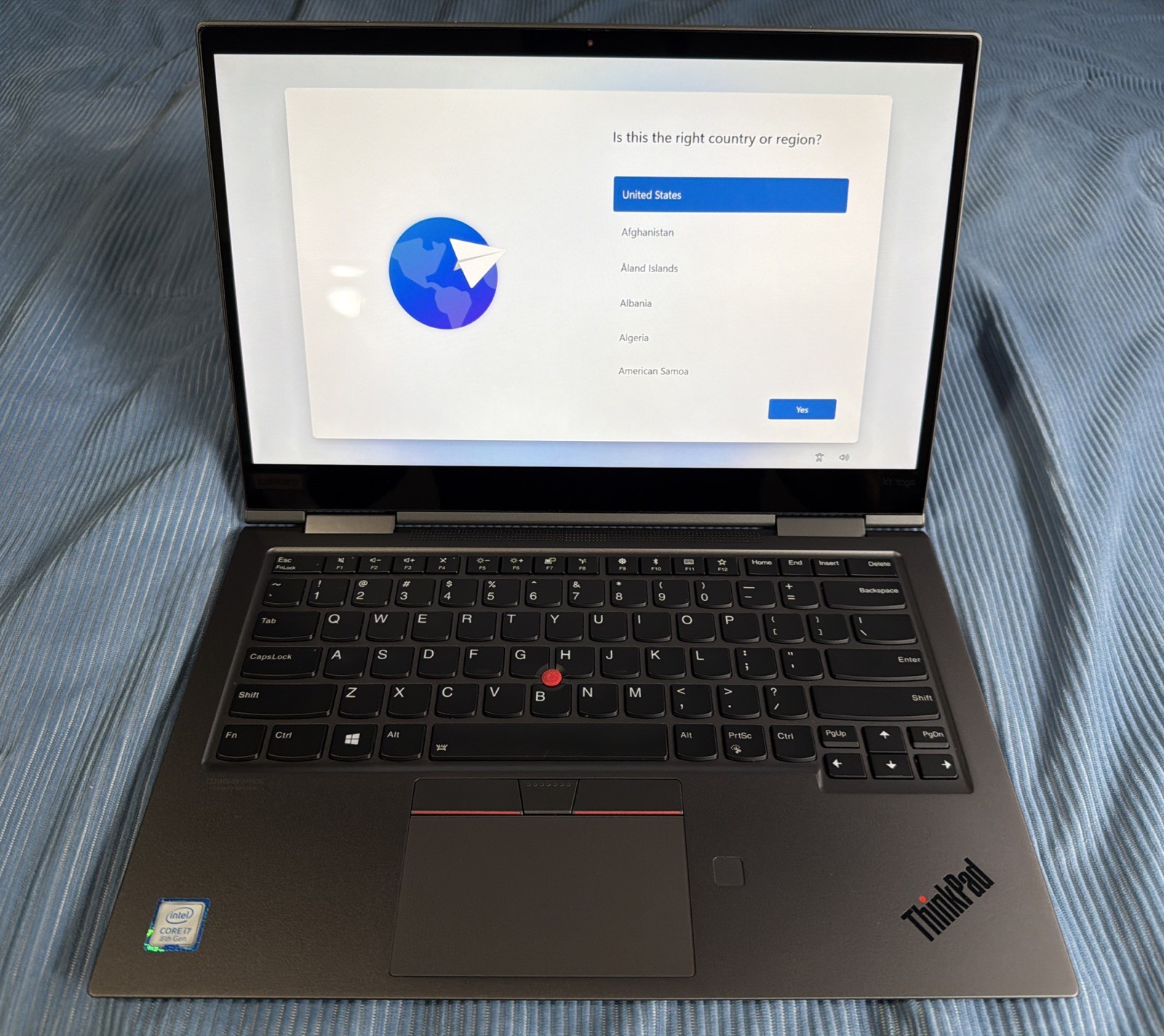 Lenovo ThinkPad X1 Yoga Gen 4, 16GB RAM, 512GB SSD, i7-8565U