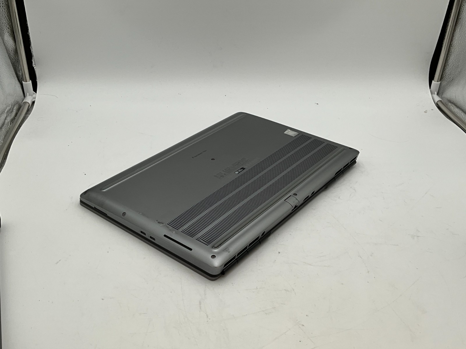 DELL Precision 7560 i7-11850H 2.50g 32GB 1TB T1200 15.6″ WIN11 Laptop 9L941J3
