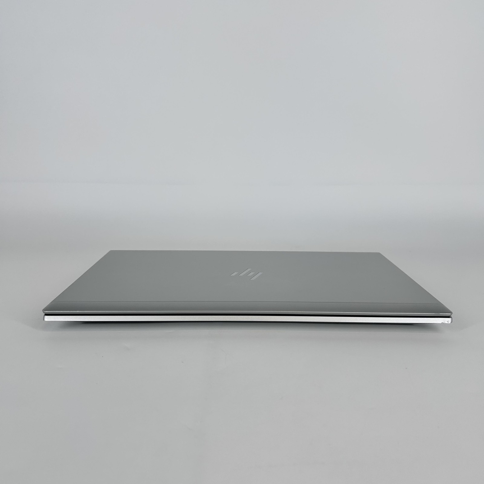 HP Elitebook 840 G8 14 Silver FHD i5-1145G7 2.60GHz 16GB 512GB SSD BEZEL SPLIT