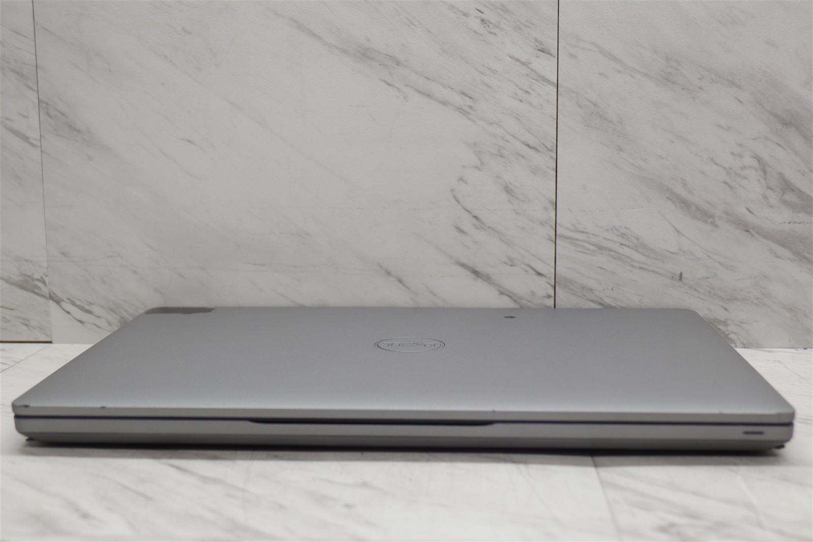 Dell Latitude 5410 14″ i5-10310U 1.7GHz 8GB FHD Laptop 1080p w/ Adapter