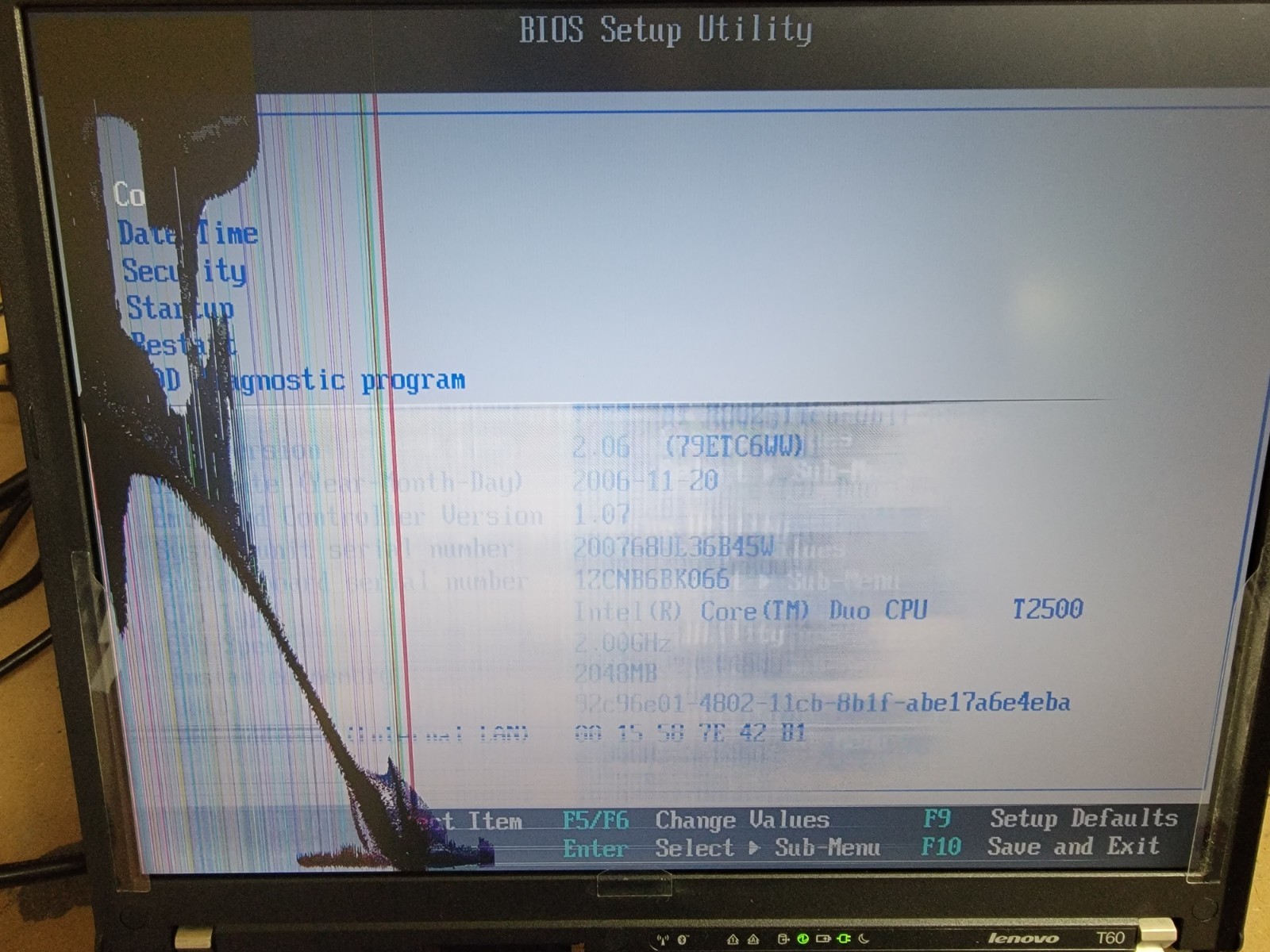 Lenovo T60 LAPTOP – INTEL CORE DUO – 2GB RAM – PARTS ONLY – Broken Screen