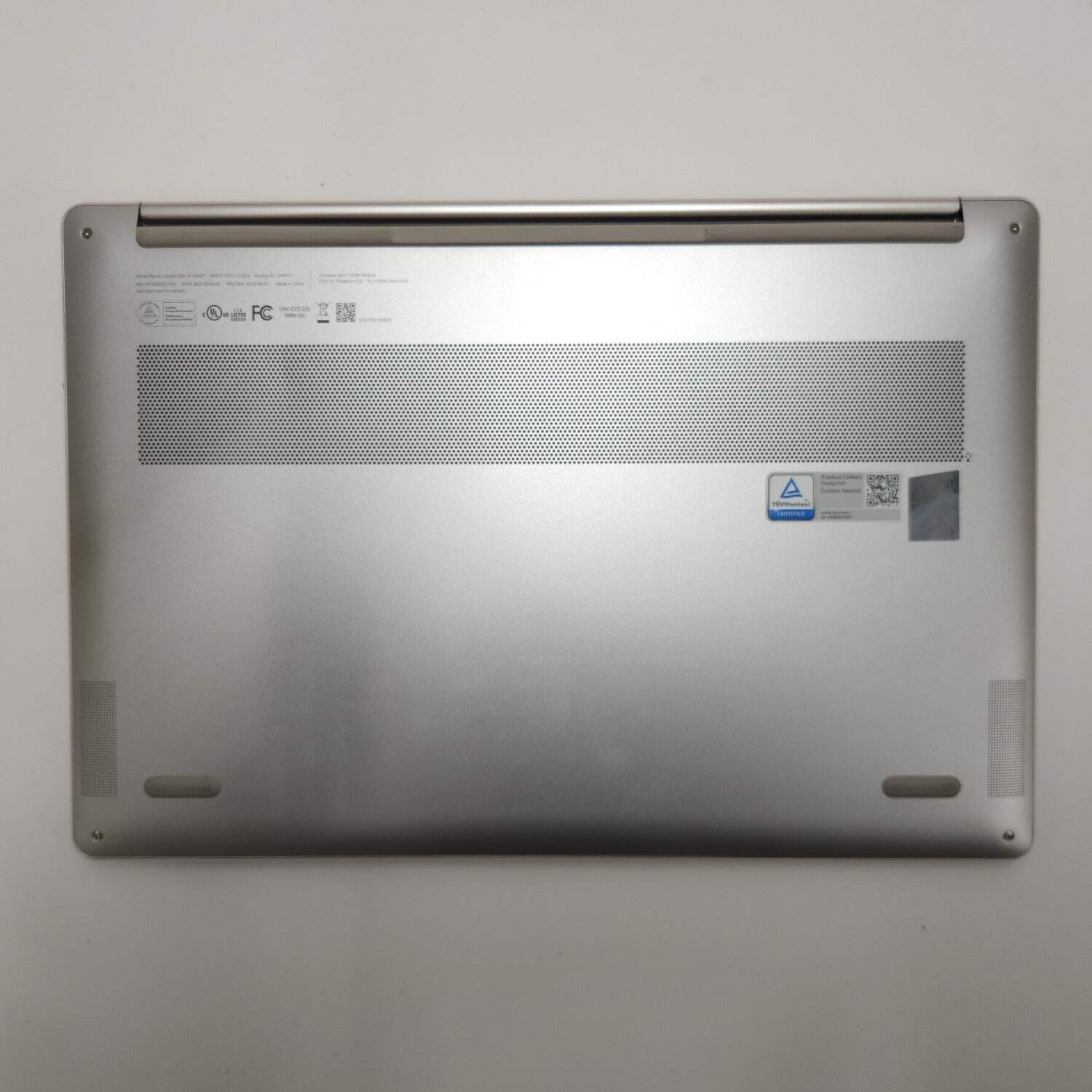 Lenovo Slim 9 14IAP7 i7-1280P 1.8GHz 32GB RAM 1TB SSD