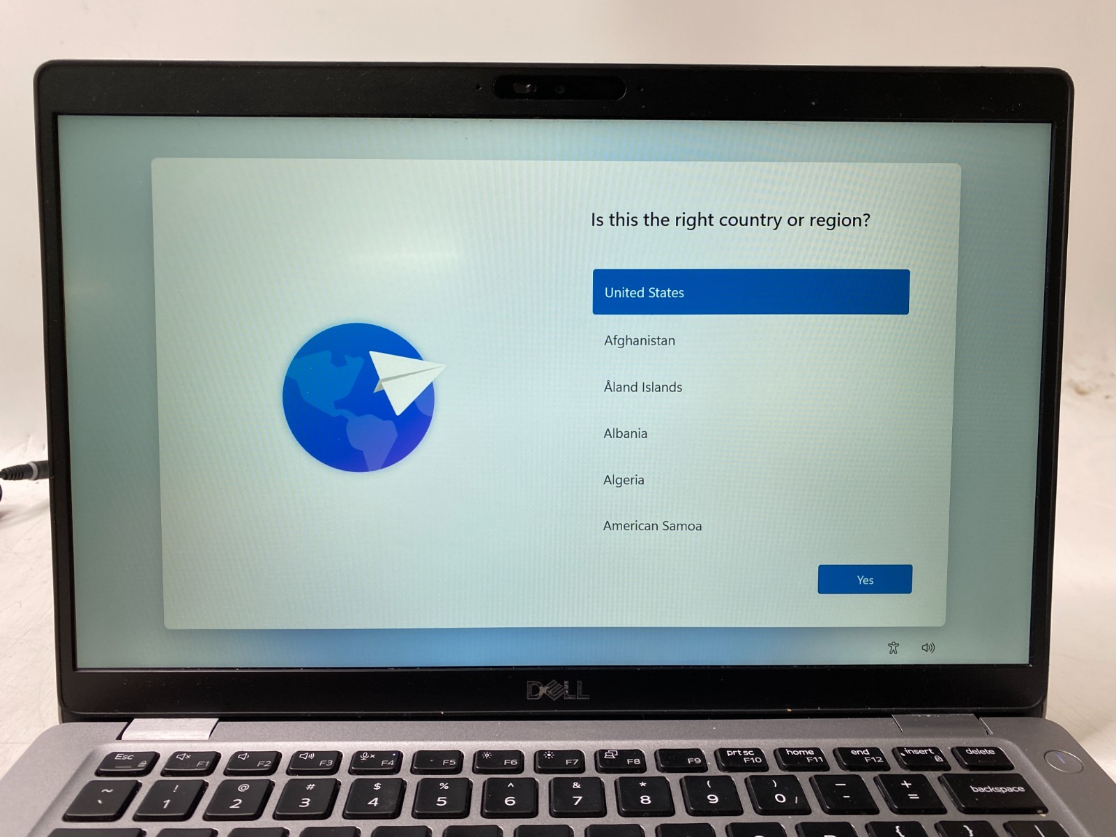 Dell Latitude 5410 14″ Touchscreen i5-10310U 16GB DDR4 500GB SSD Win11H w/AC